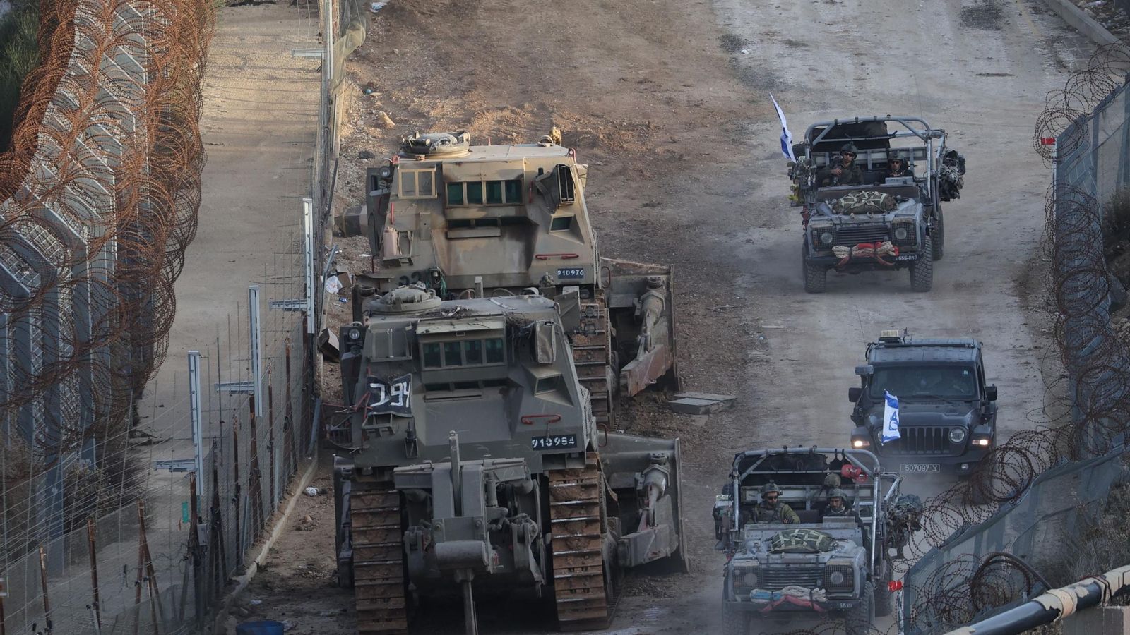 Los frentes se mantienen en diferentes puntos de Siria pese al derrocamiento de Al Asad.