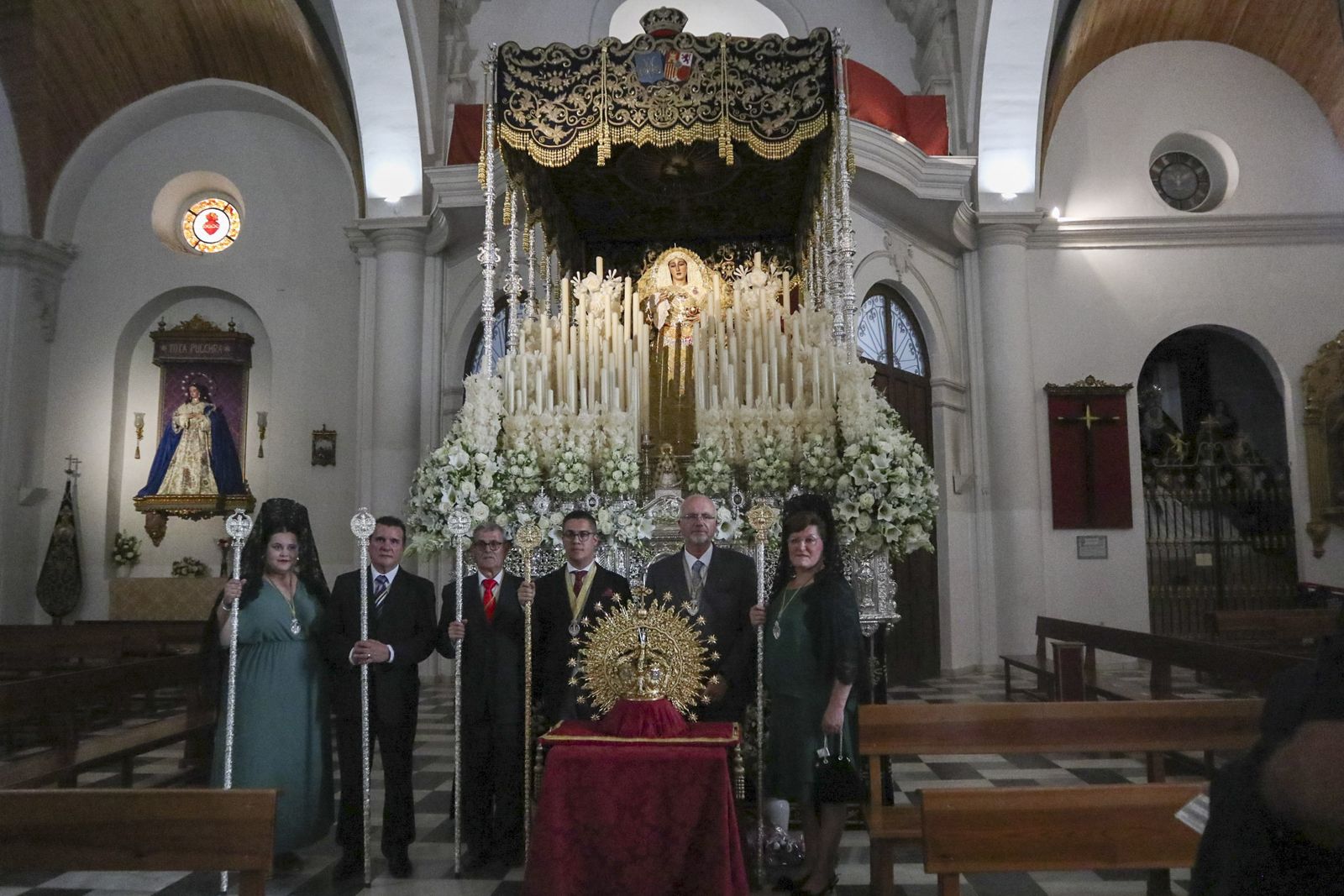 Las mejores imágenes de la procesión de la Amargura Coronada