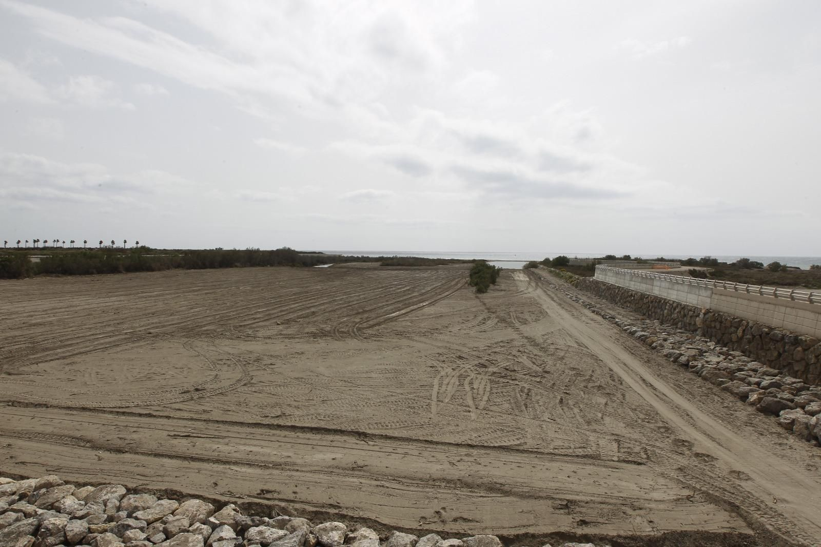 La rambla del Andarax totalmente limpia