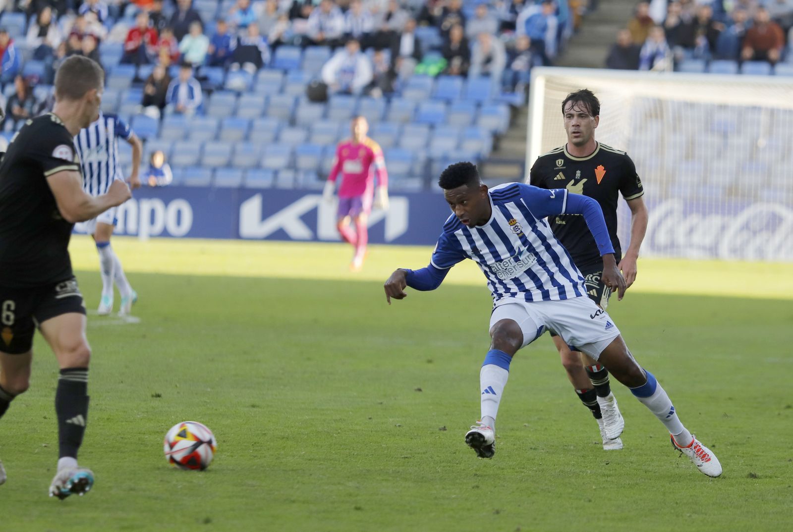 Imágenes del encuentro entre el Recreativo de Huelva y el Real Murcia