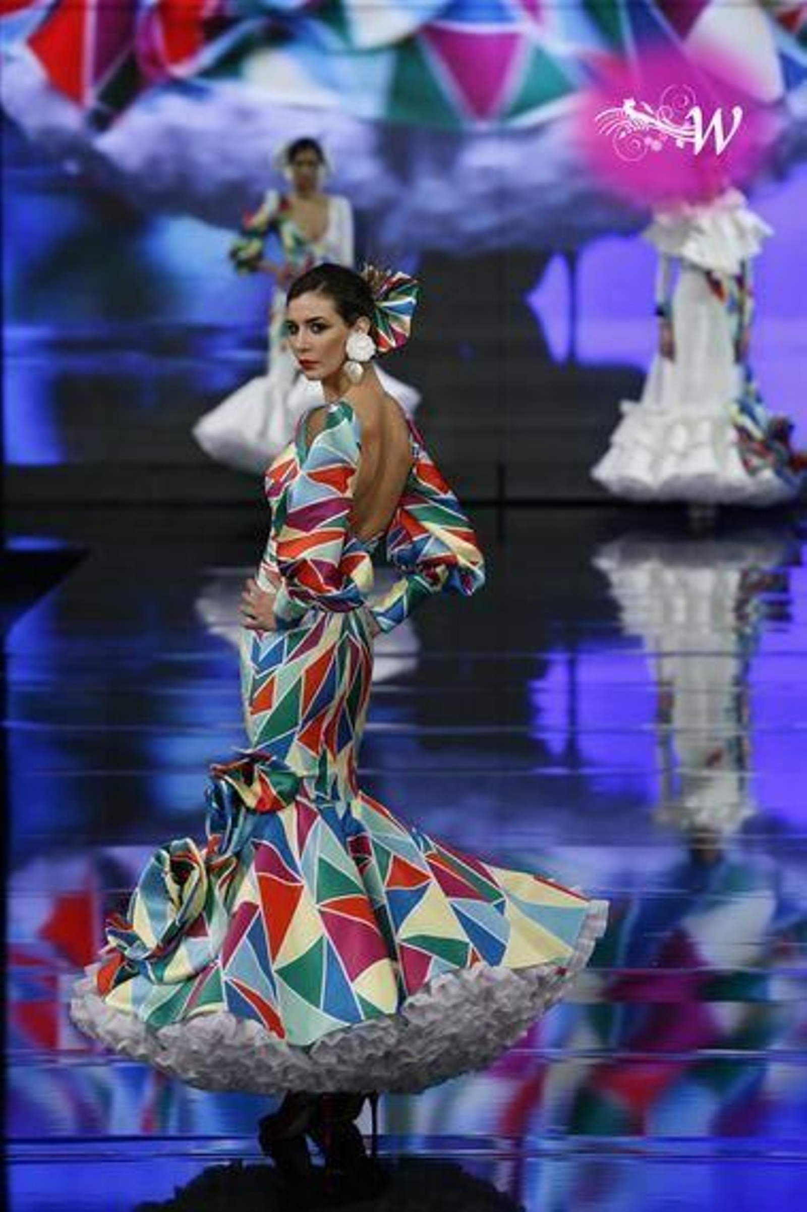Así es la colección 2020 de flamenca de Ana Morón, todas las fotos del desfile en SIMOF