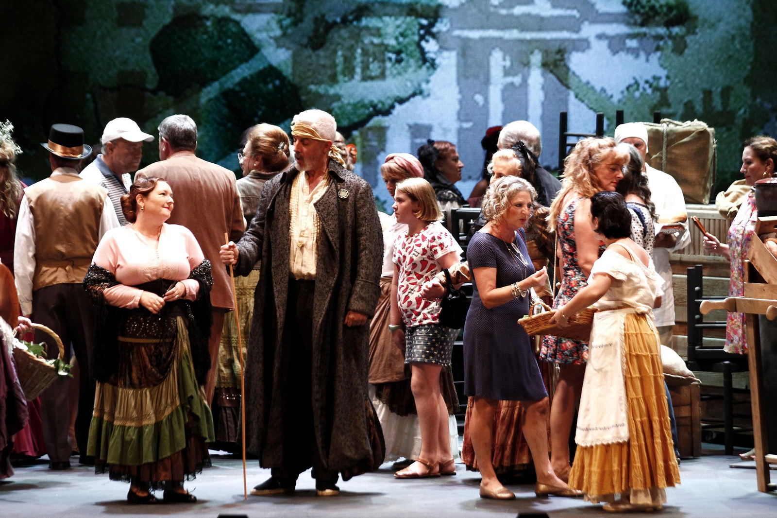 Un momento de la representación del clásico, a cargo dela coral de la UCA y la orquesta Beigbeder.
