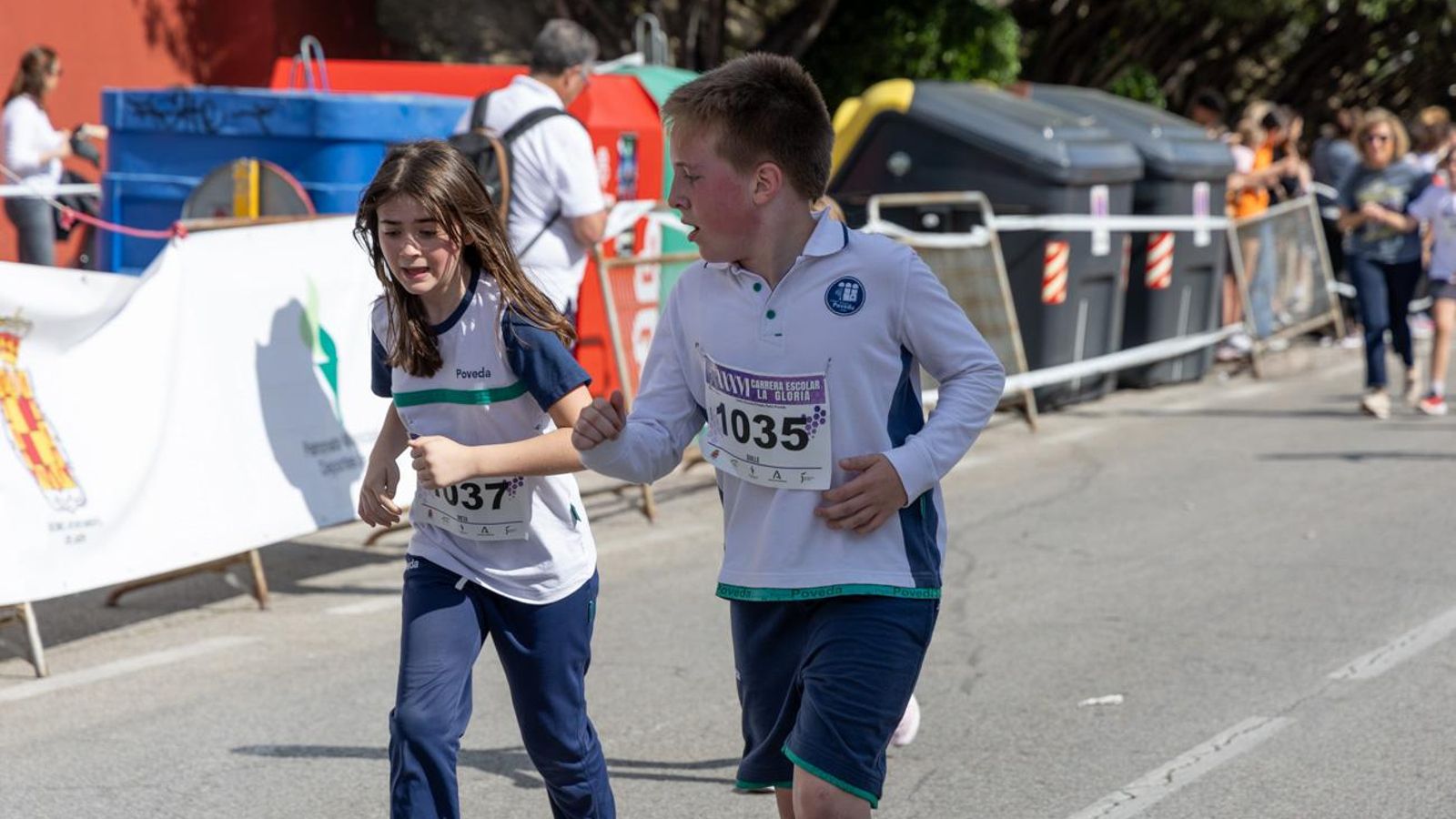 La carrera escolar de “La Gloria” que aúna inclusión y solidaridad, en imágenes