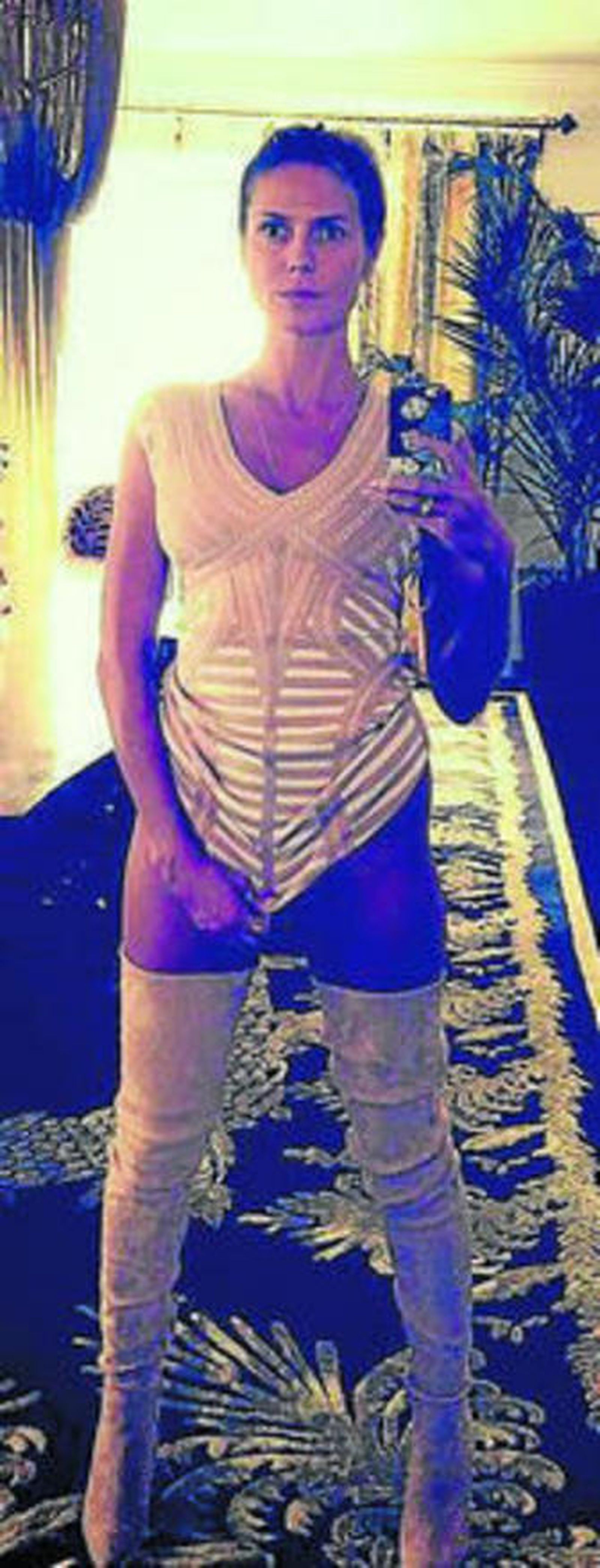 Paulina Rubio echa a su novio de casa por sus infidelidades Heidi Klum muestra su primera cana en Instagram