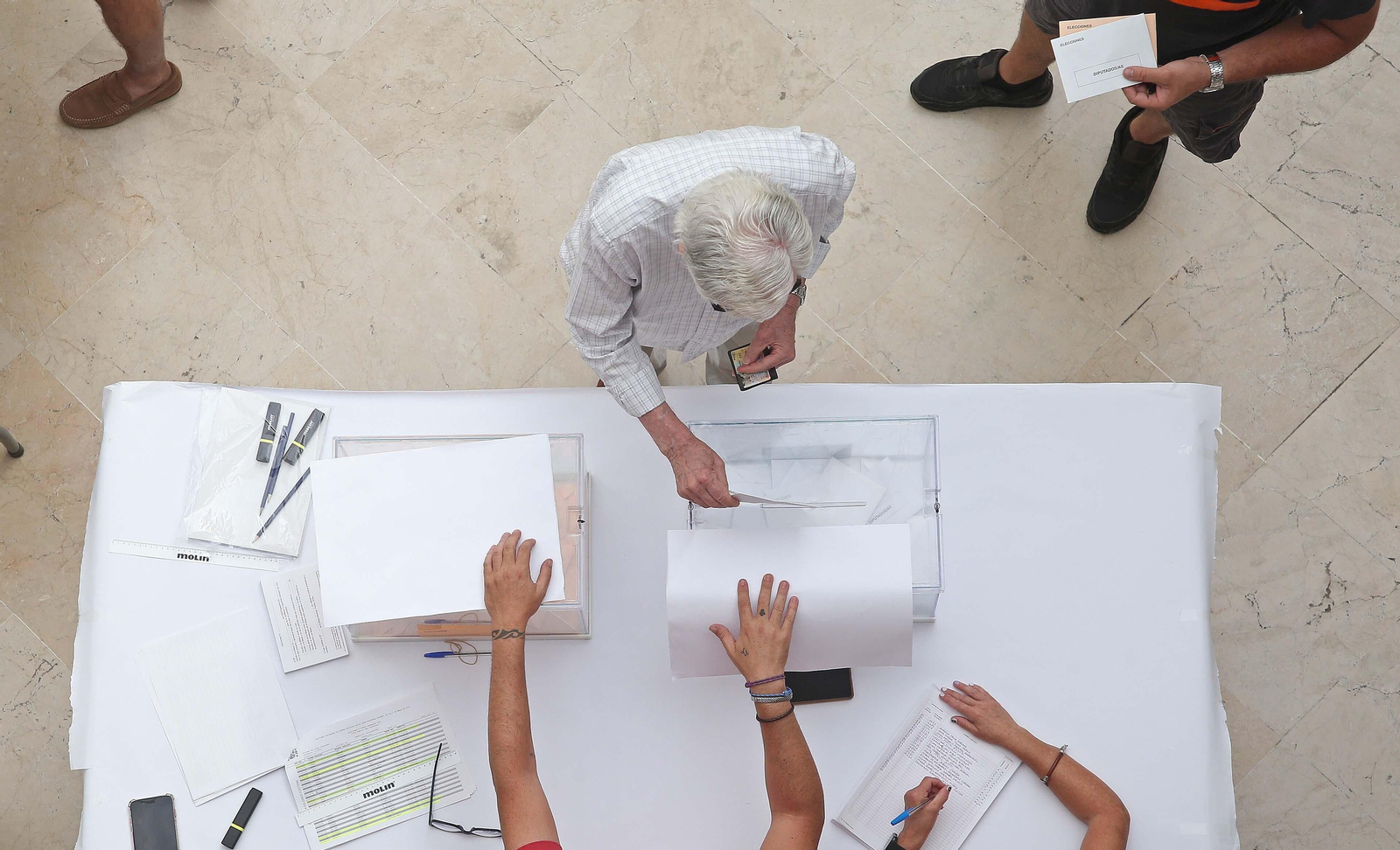 La jornada electoral en Algeciras, en imágenes