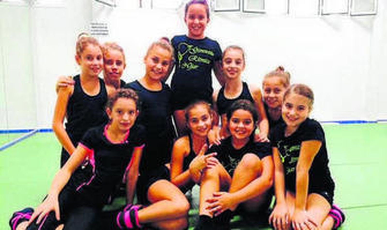 Uno de los grupos de alumnos de la escuela municipal.