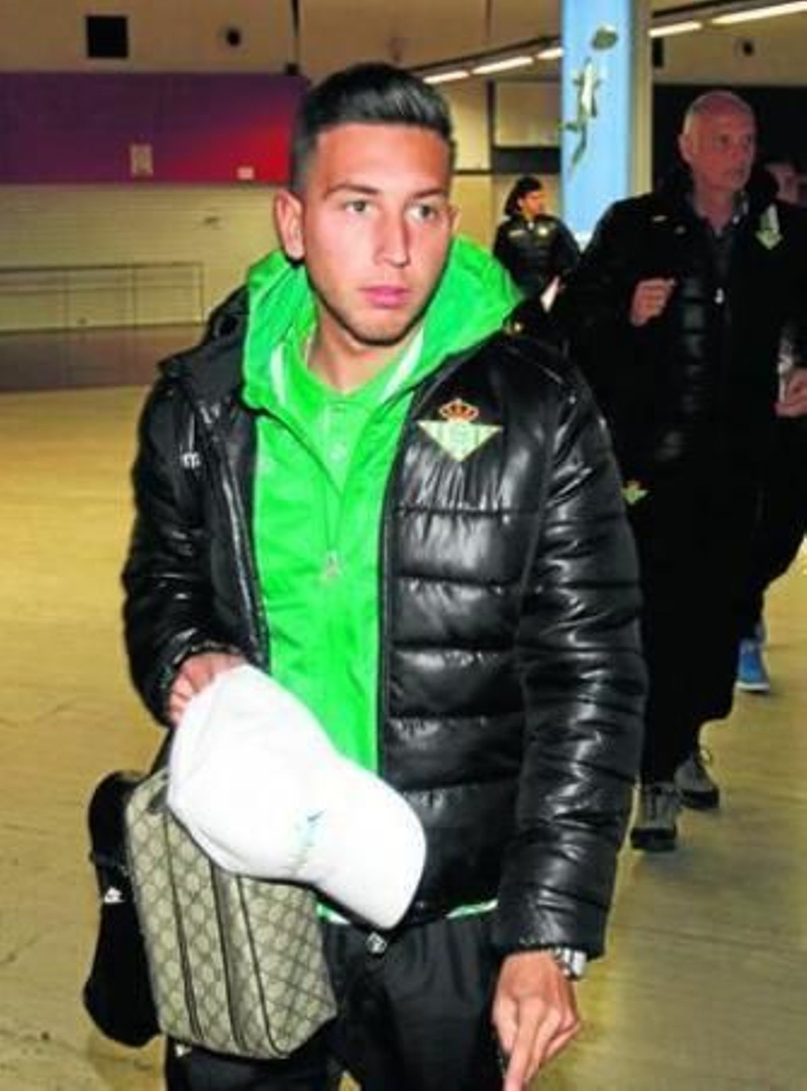 Varela, en el viaje del Betis para el partido ante el Rubin Kazán.