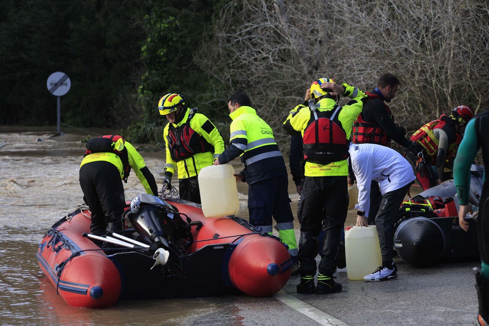 Fotos de las inundaciones y efectos de la borrasca Leonardo en Jimena y Tesorillo