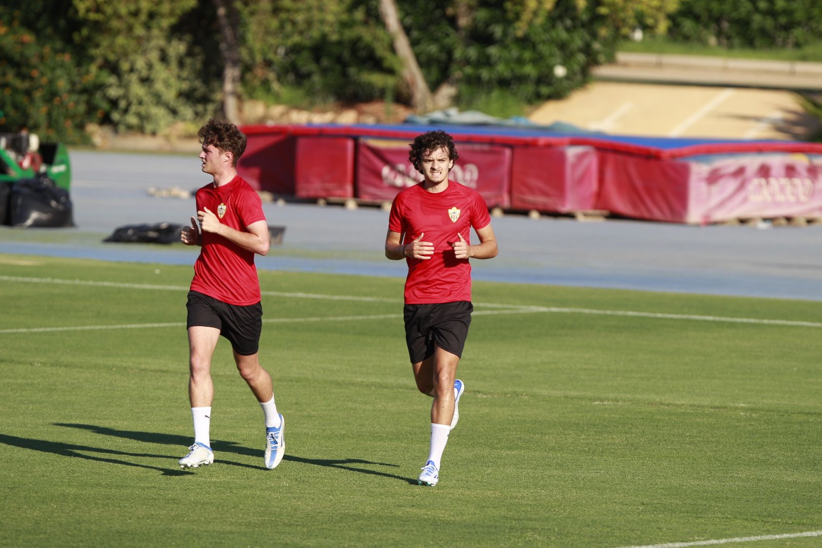 Imágenes del primer entramiento de la U.D. Almería en la Liga Santander, temporada 2022-2023