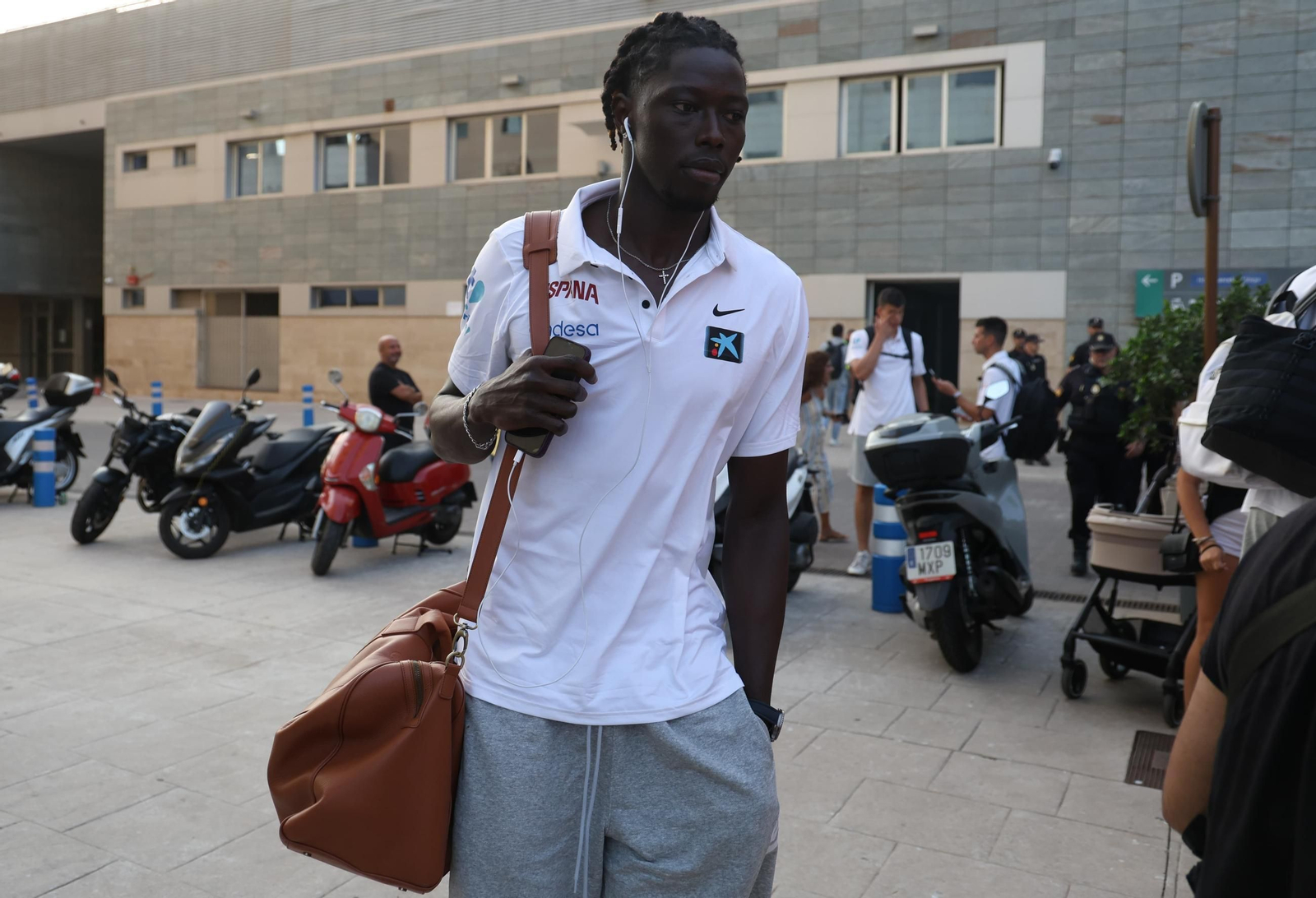 La selección española de baloncesto ya está en Málaga