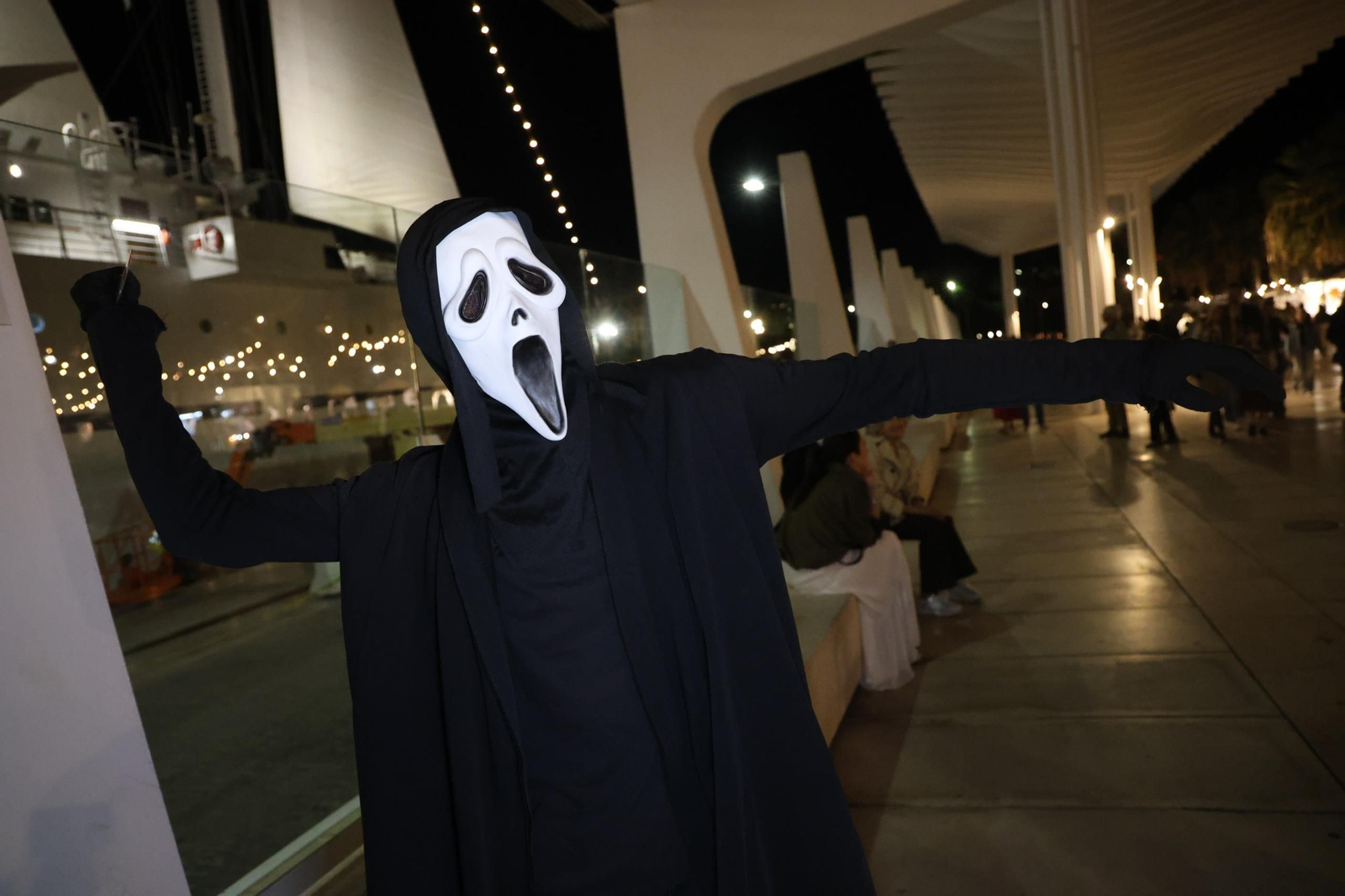 La noche de Halloween en Málaga, en imágenes