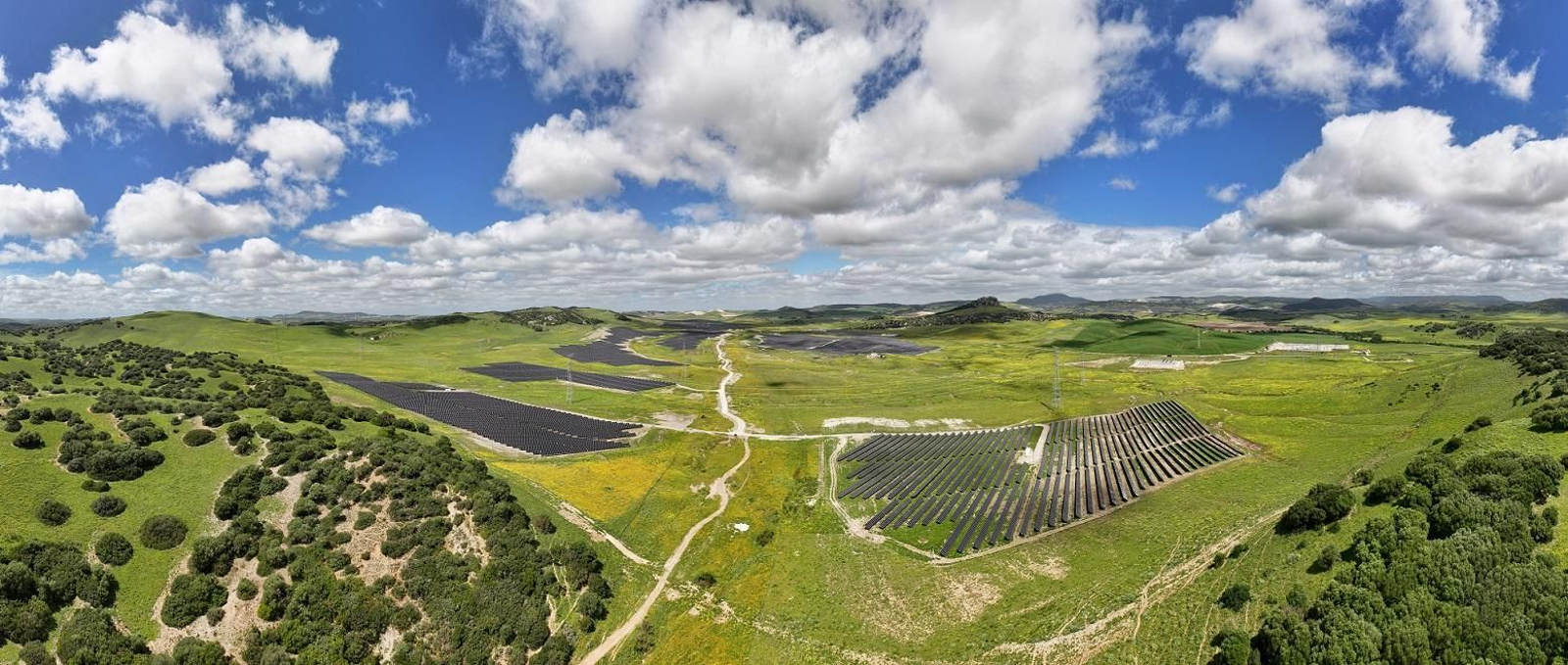 Las plantas solares Alya y Alamak de BNZ en Alcalá de los Gazules