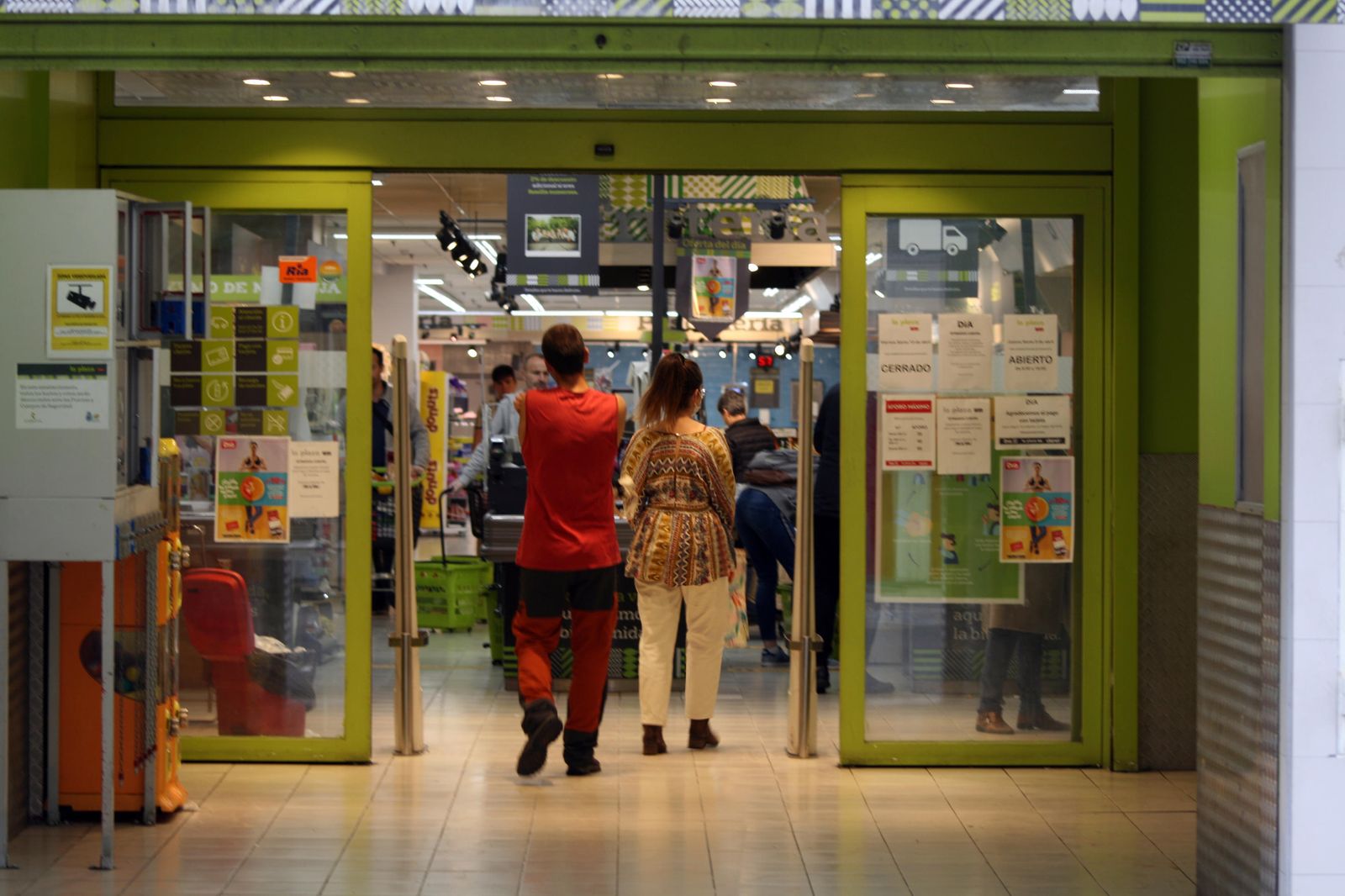 Cuarentena de un soltero granadino afectado por un ERTE