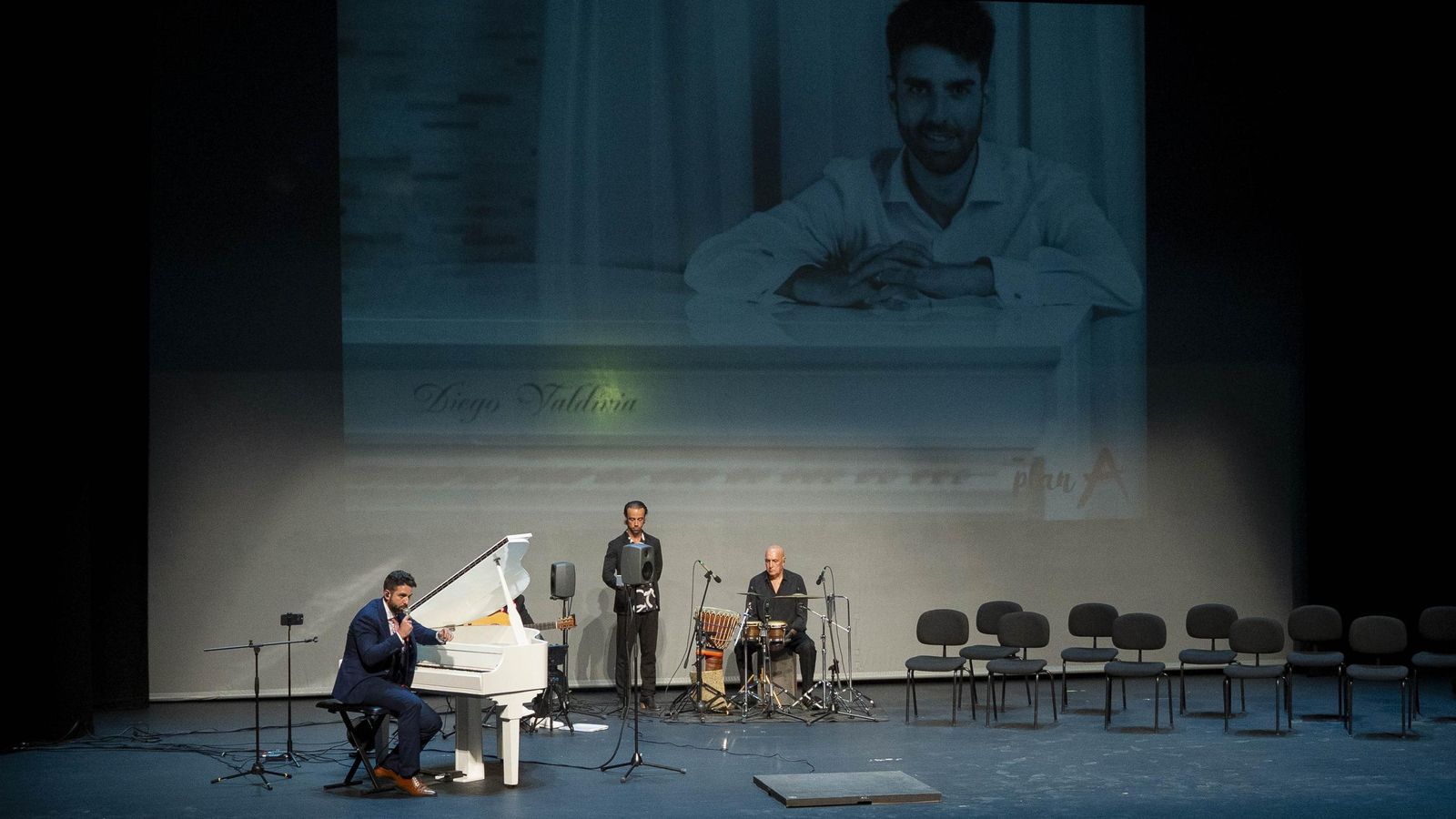 La compañía de Diego Valdivia.