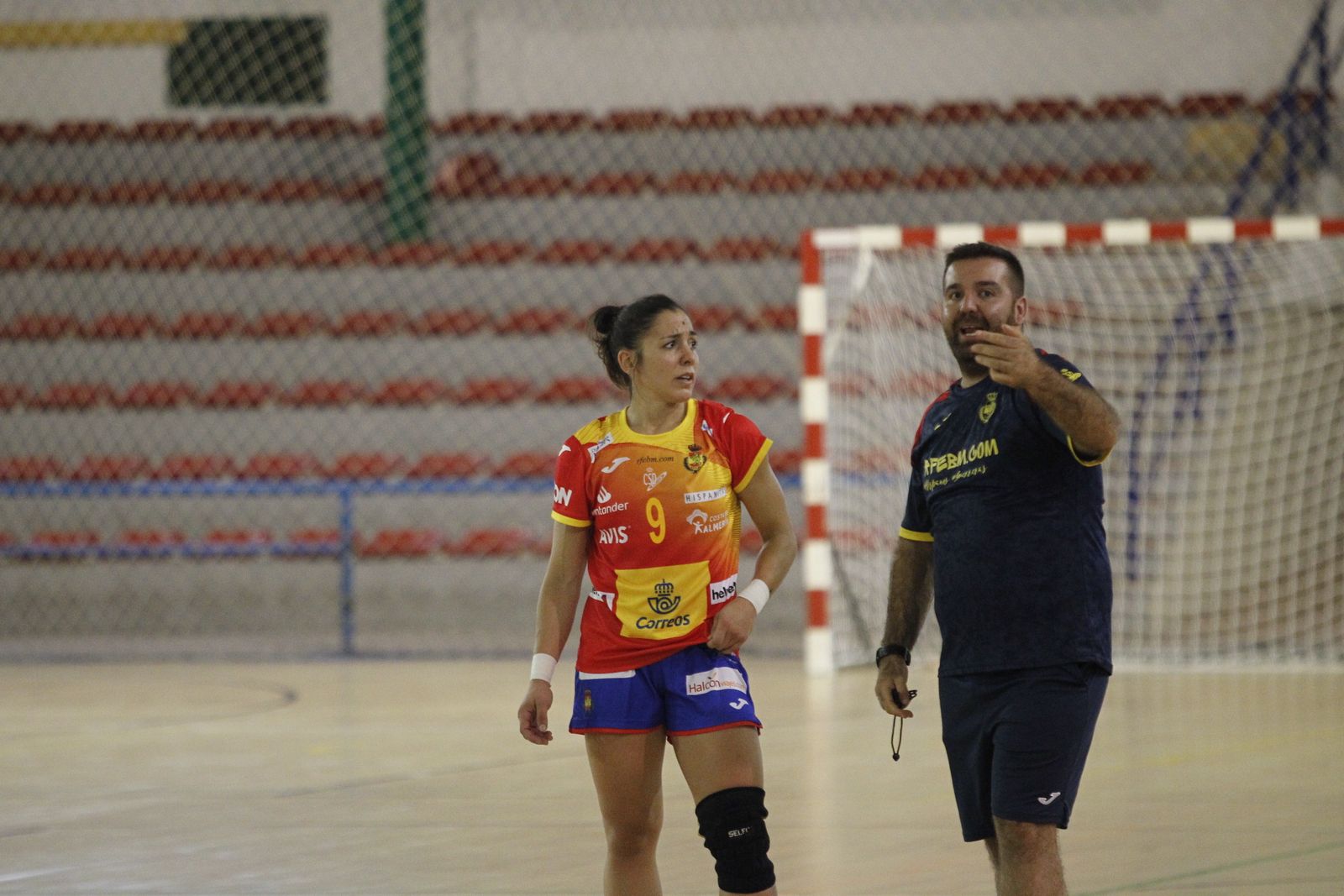 Fotogalería 'guerreras de balonmano'. Entrenamiento Selección Española