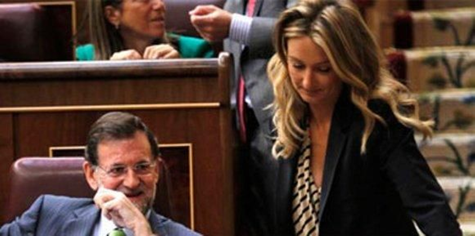 Cospedal censura a Andrea Fabra, pero descarta medidas disciplinarias contra ella