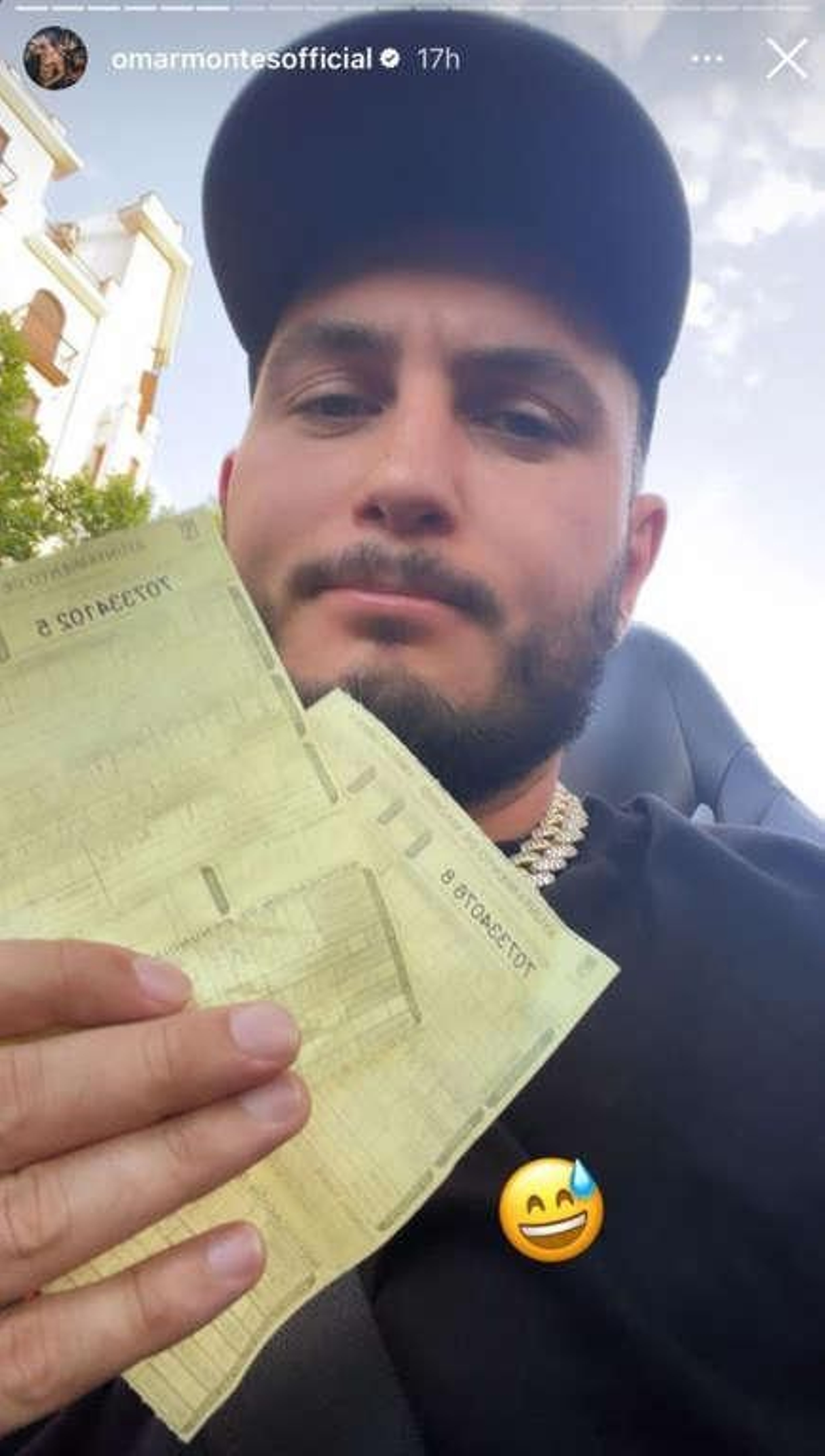 Omar Montes, multado por varias infracciones de tráfico en un encuentro con fans