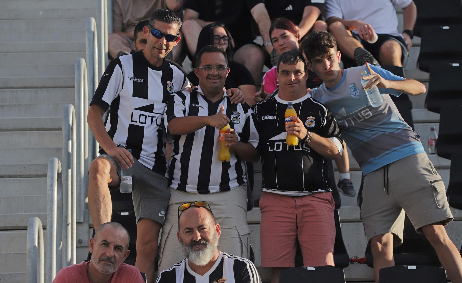 Búscate en el Ciudad de La Línea durante el Balona - Castilleja de Tercera Federación