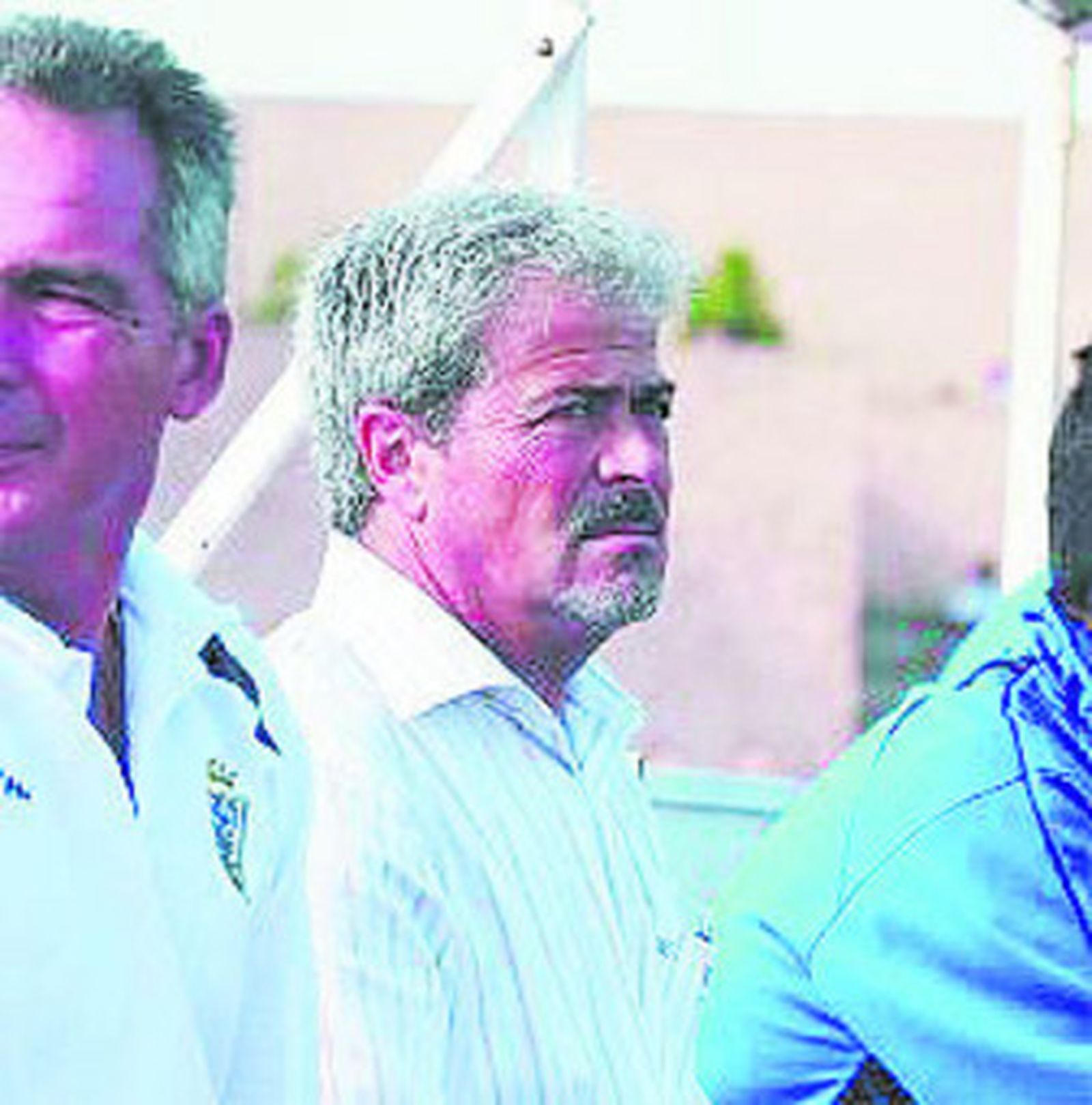 Iriondo no podrá sentarse en el banquillo al estar sancionado.