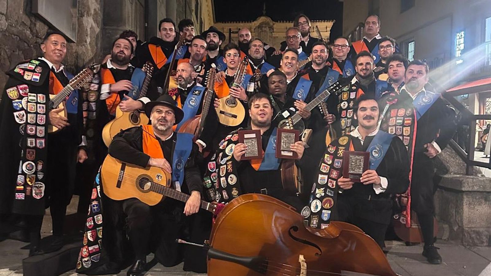 Miembros de la Tuna de Ciencias Sociales y de la Comunicación de Jerez.