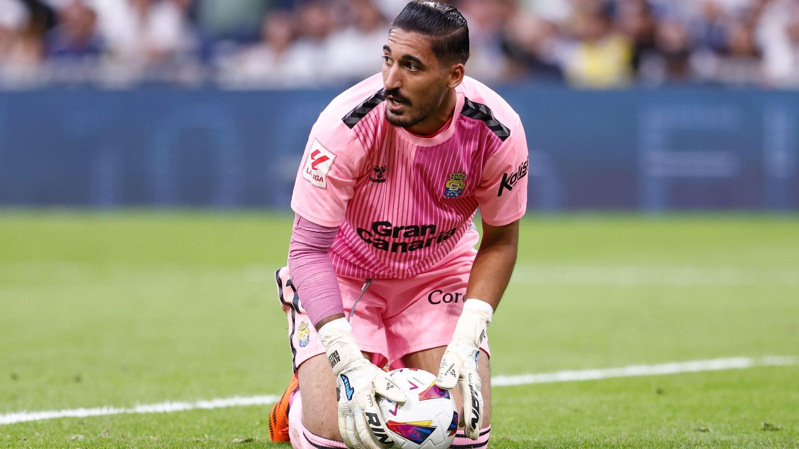 Álvaro Valles, en un encuentro de la presente temporada con Las Palmas.