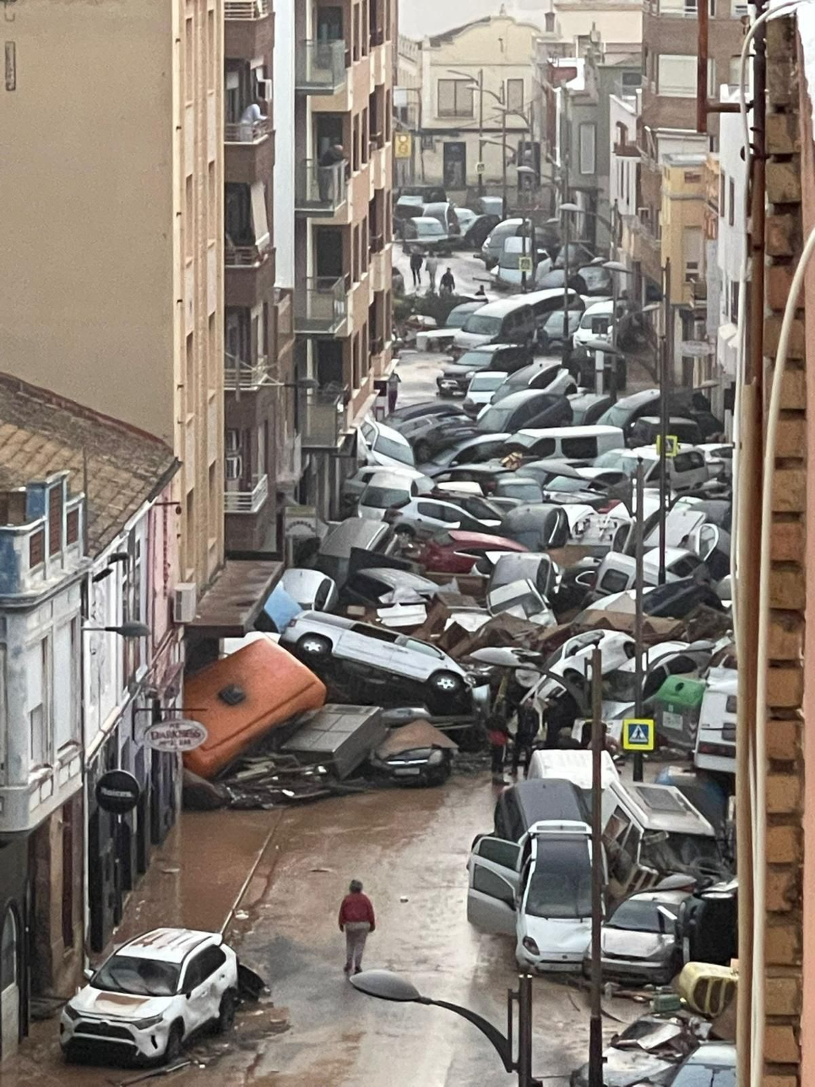 La devastación que deja la riada en un pueblo de Valencia