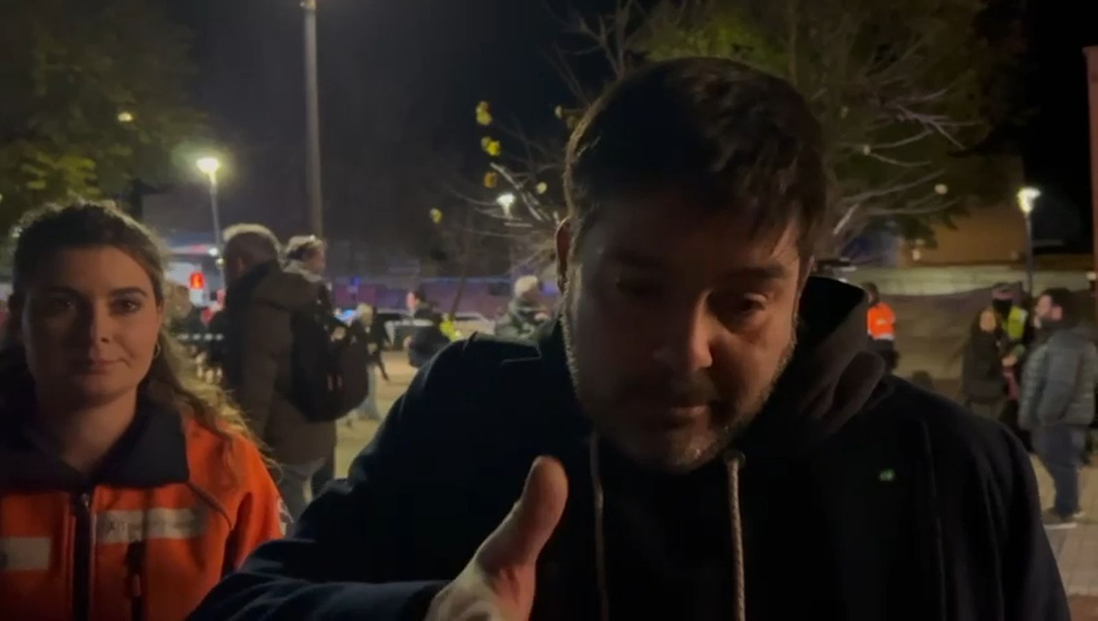 "Fue un frenazo fuerte y notamos como el tren se iba hacia el lado"