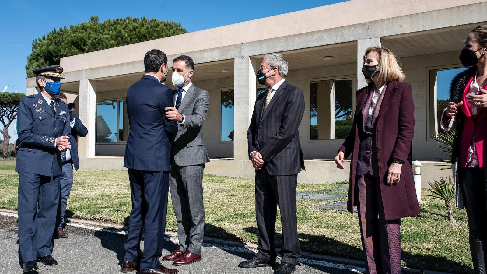 El presidente de la Junta de Andalucía a su llegada al Cedea. El presidente de la Junta de Andalucía a su llegada al Cedea.