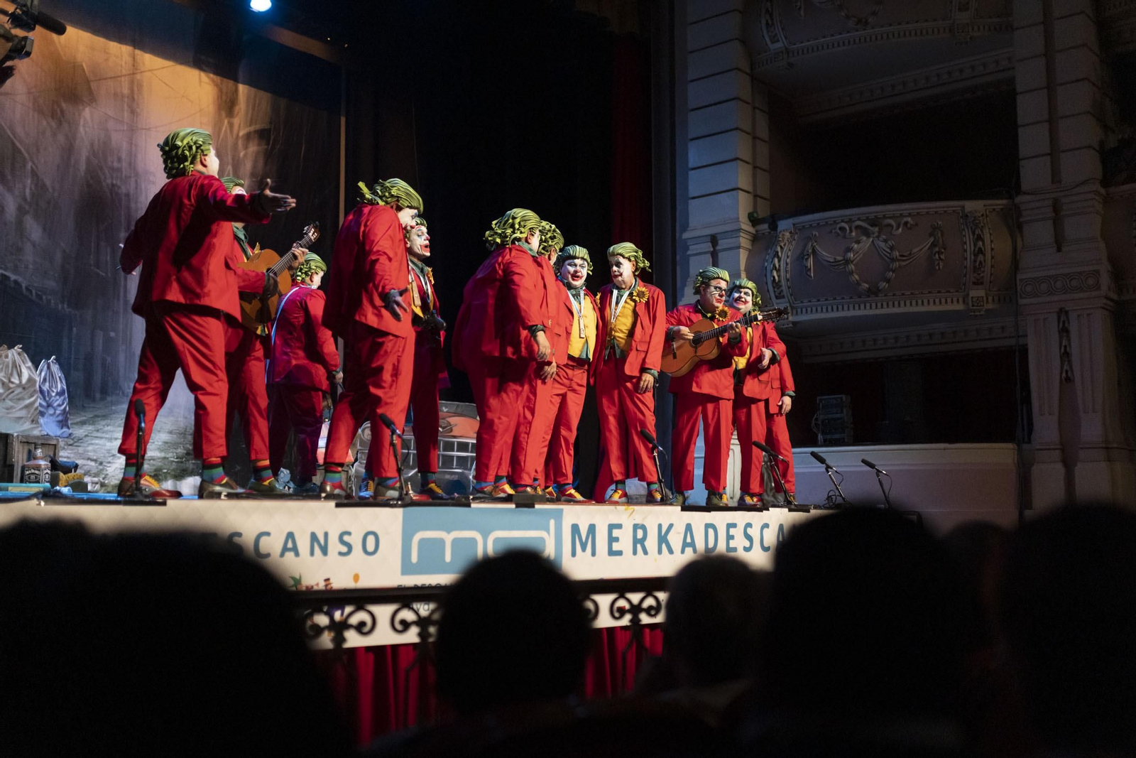Imágenes de la actuación de la murga de Huelva '¡¡¡Yokejé!!!' en el Carnaval Colombino