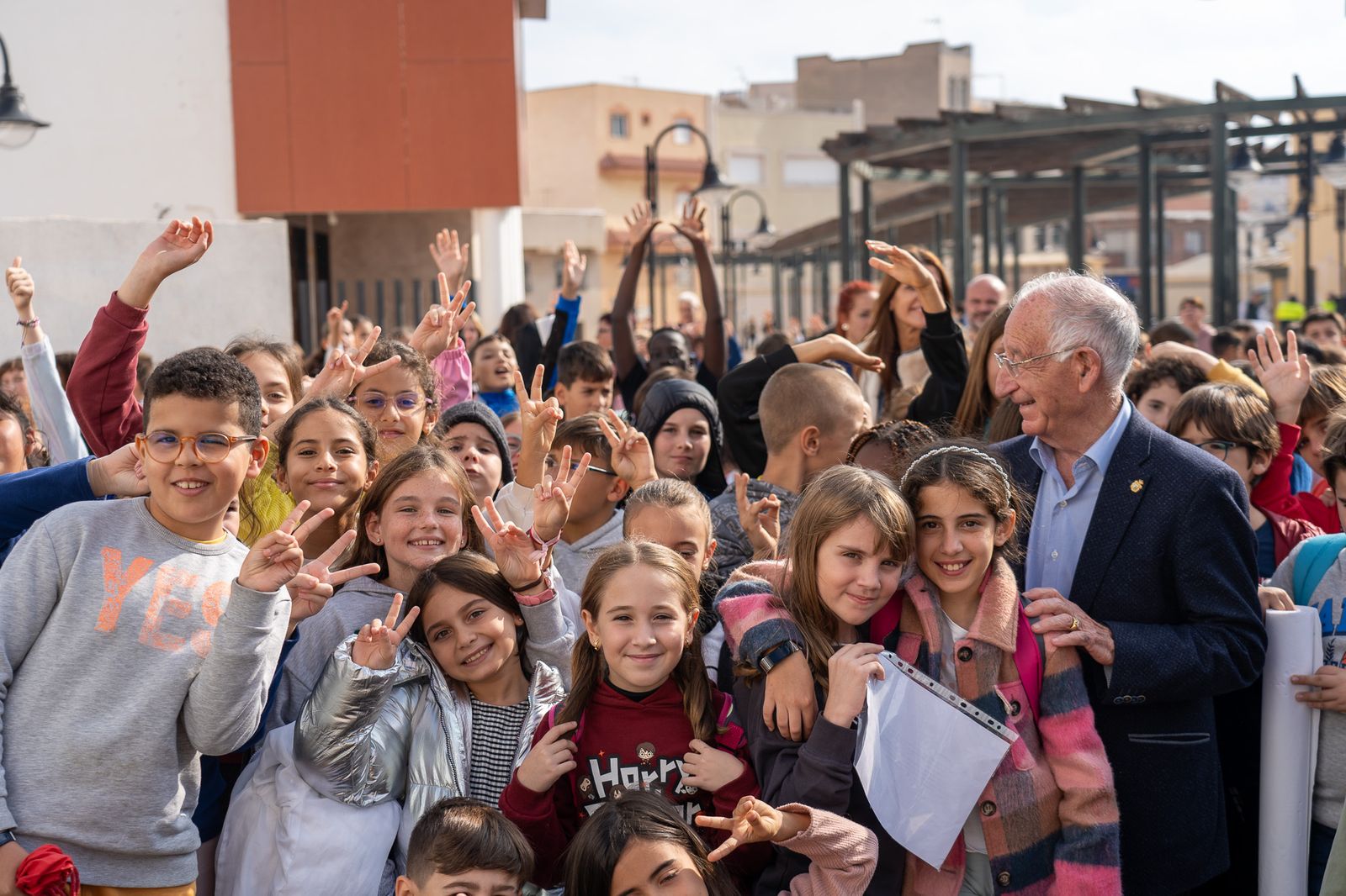 Roquetas de Mar conmemora el Día Internacional de los Derechos del Niño con actividades lúdicas