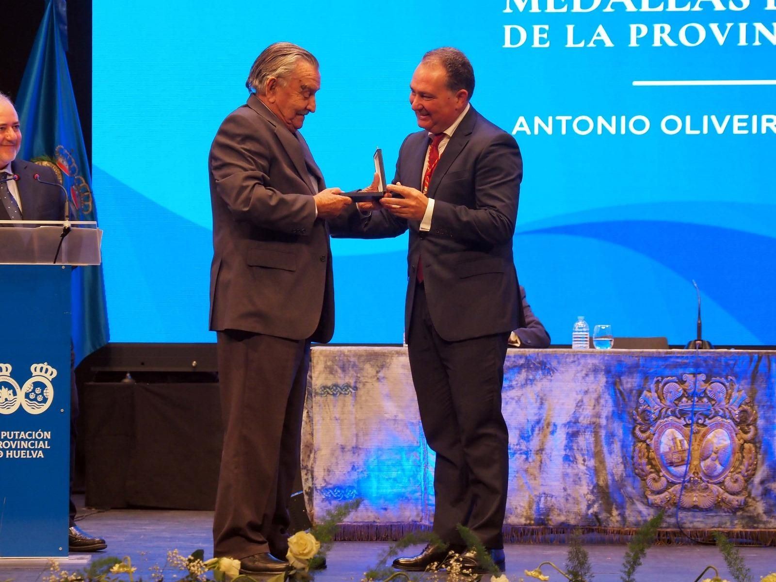 Las mejores fotografías de la entrega de las Medallas de Oro de la Provincia 2025