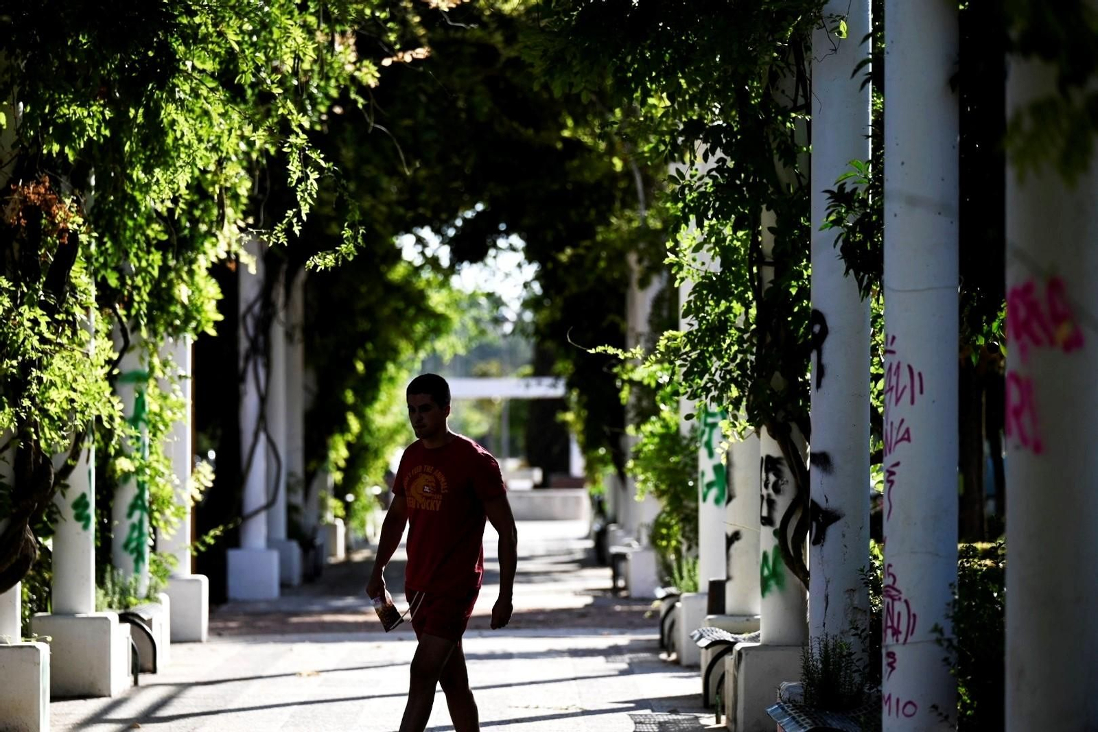 Una tarde de agosto en el barrio del Zoco de Córdoba, en imágenes
