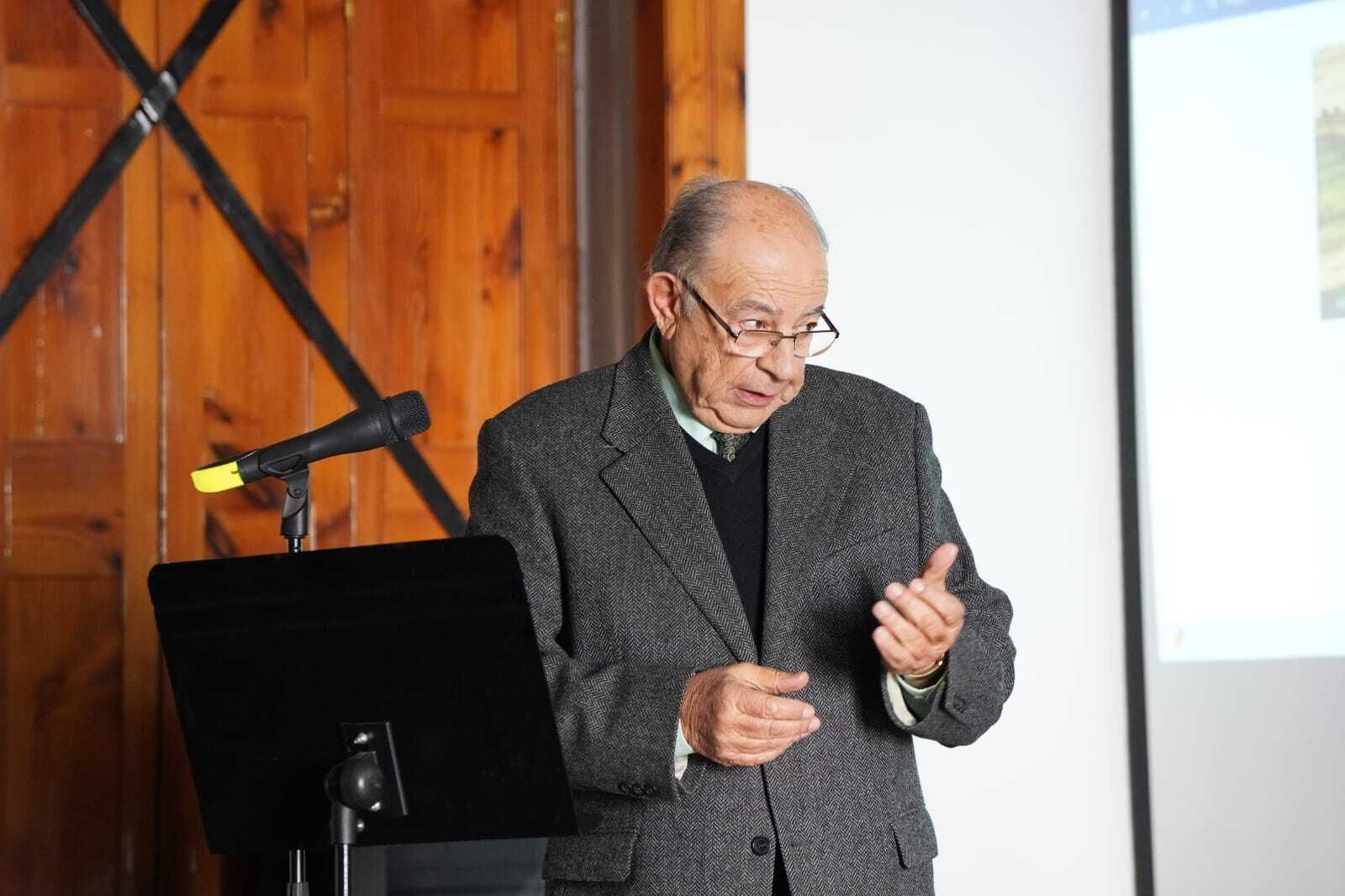 El Centro de Estudios Históricos Jerezanos (CEHJ) recibe a sus nuevos miembros