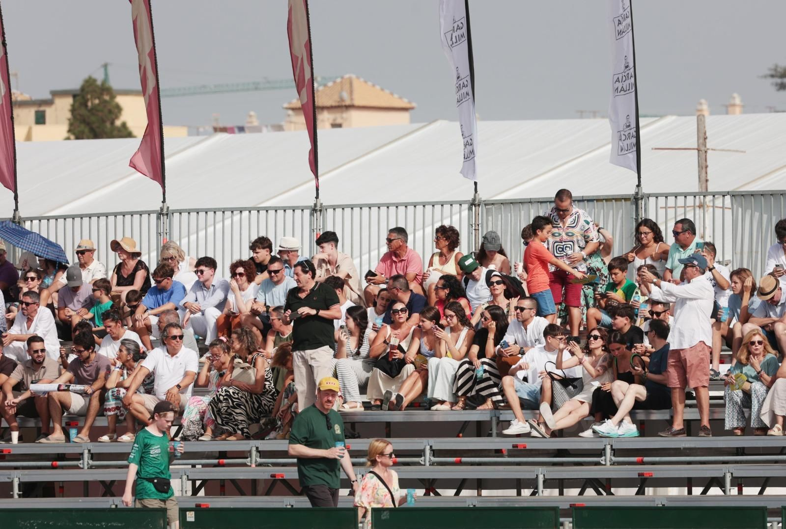 Imágenes del primer día de las Carreras de Caballos de Sanlúcar 2025