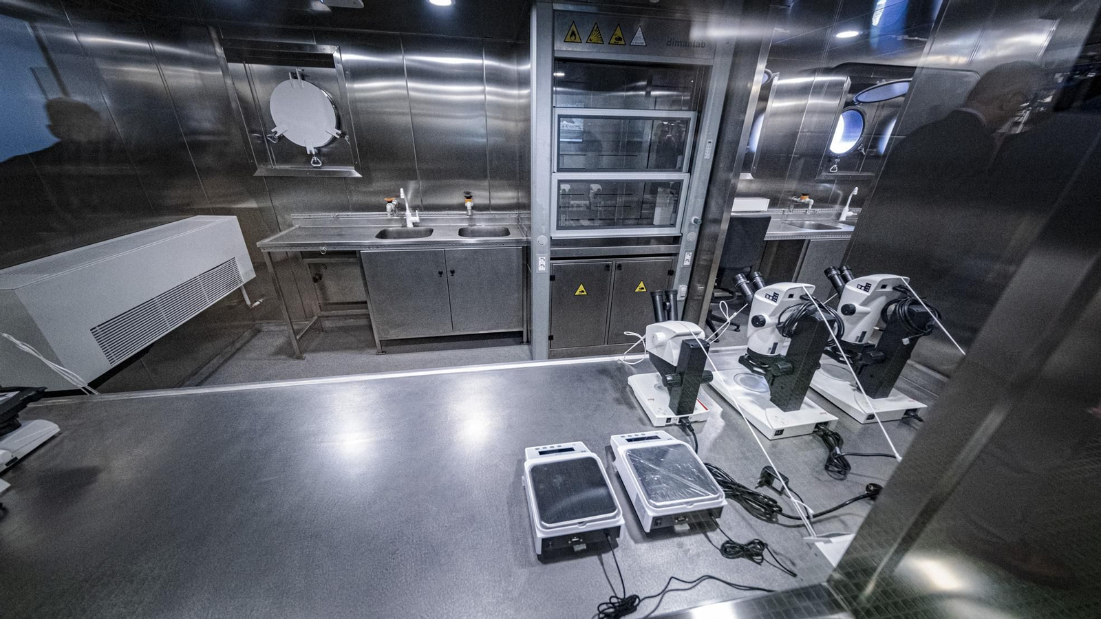 Las imágenes de la visita al buque oceanográfico del CSIC, 'Odon de Bien', amarrado en Cádiz