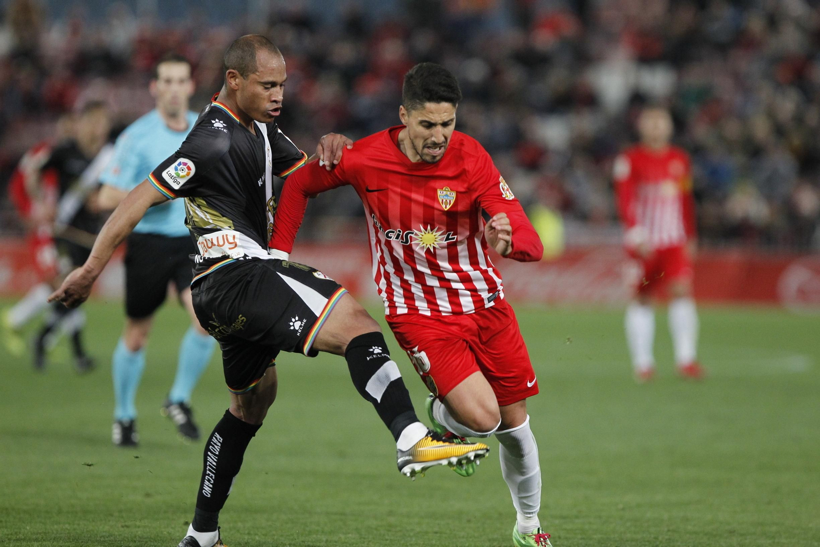 El UD Almería-Rayo Vallecano, en imágenes