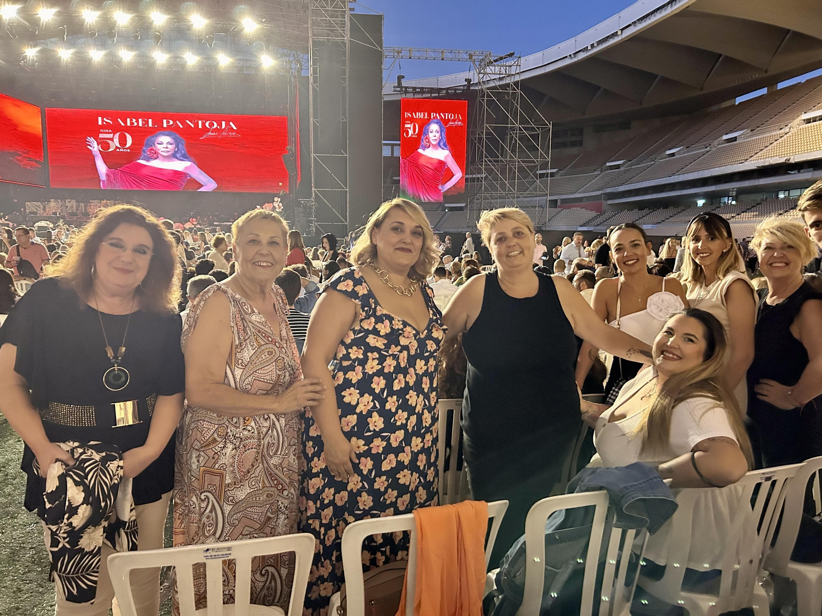 Búscate en el concierto de Isabel Pantoja