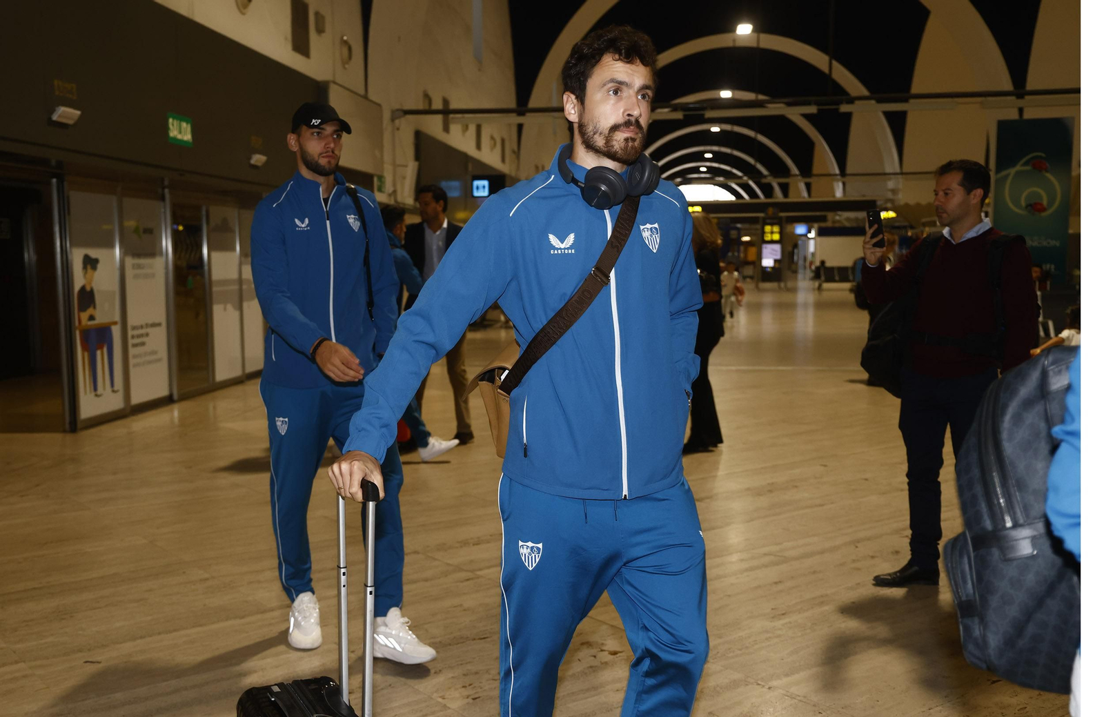 Las imágenes del viaje del Sevilla a Dortmund