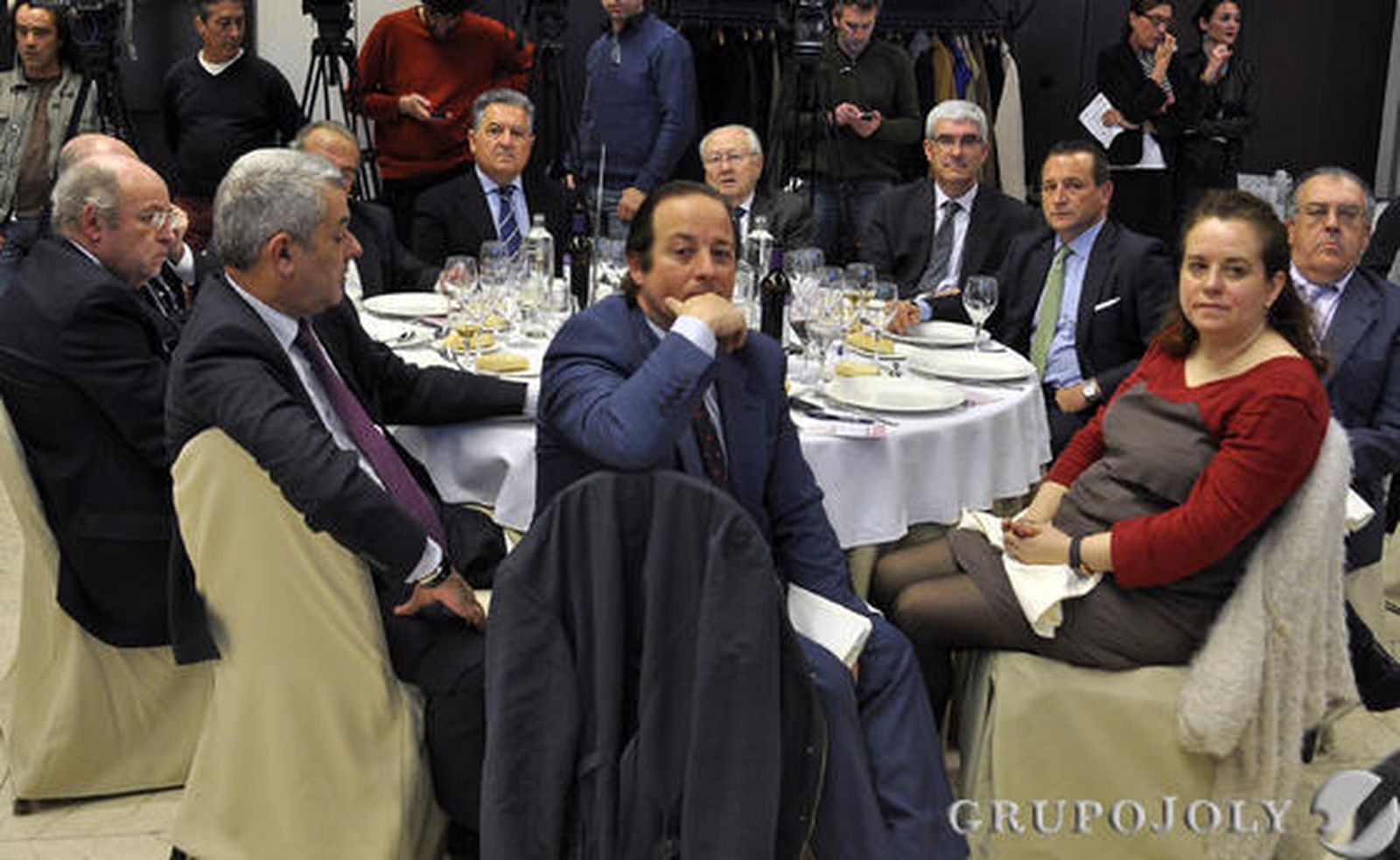 Rafael Sánchez, Julio Montesinos, Fernando Martínez, Antonio Rodríguez de la Borbolla, Antonio Sánchez, Manuel Jurado, Luis Alarcón de la Oliva, Ángel Navarro, Fernando Pouso, Rafael Doñoro y Victoria Román.

Foto: Manuel Gómez/Juan Carlos Vázquez