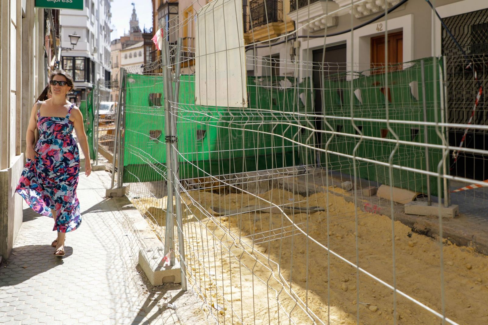 Las fotos de las obras en la calle Zaragoza de Sevilla