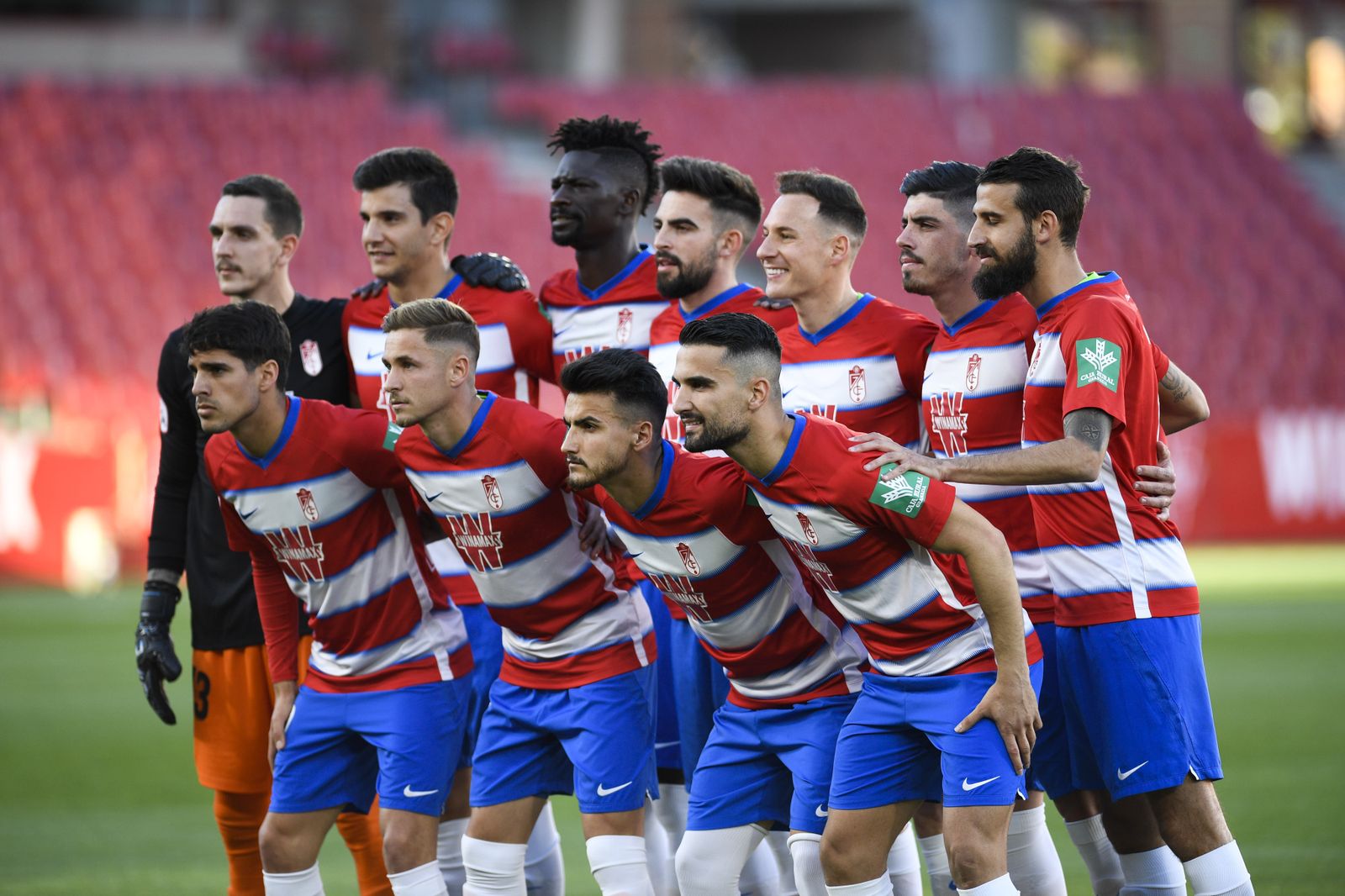 Once del Recreativo en el último partido que disputó en Los Cármenes.