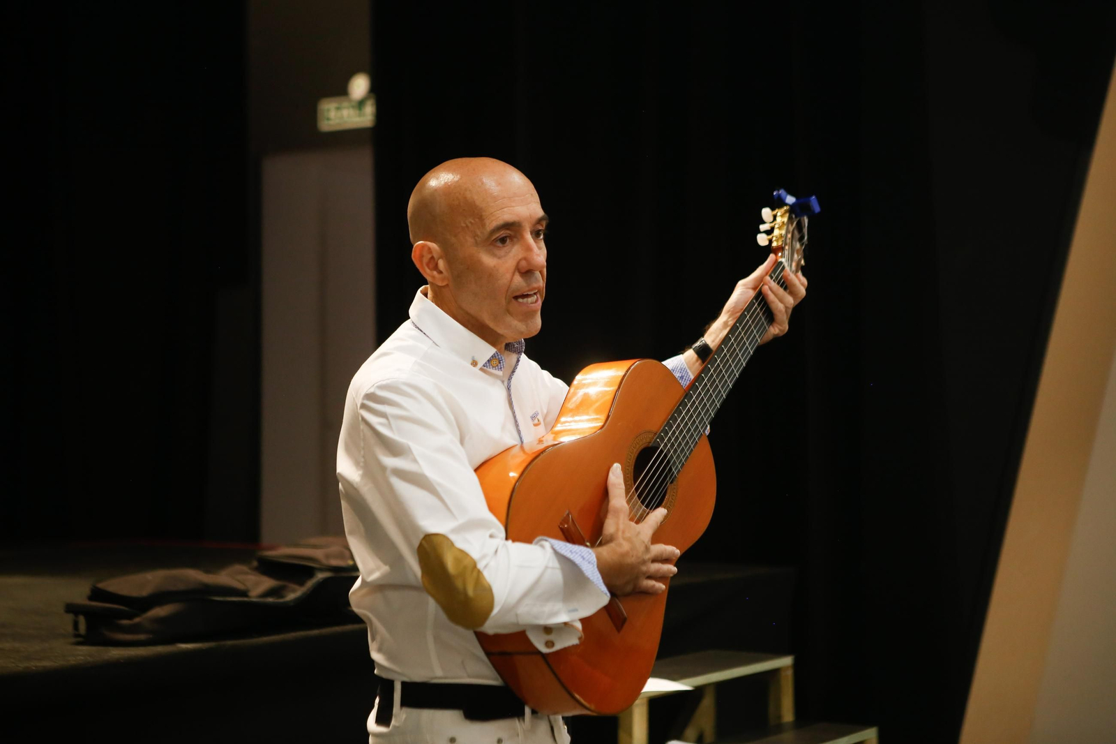 CLASES MAGISTRALES DE (13778396).jpg