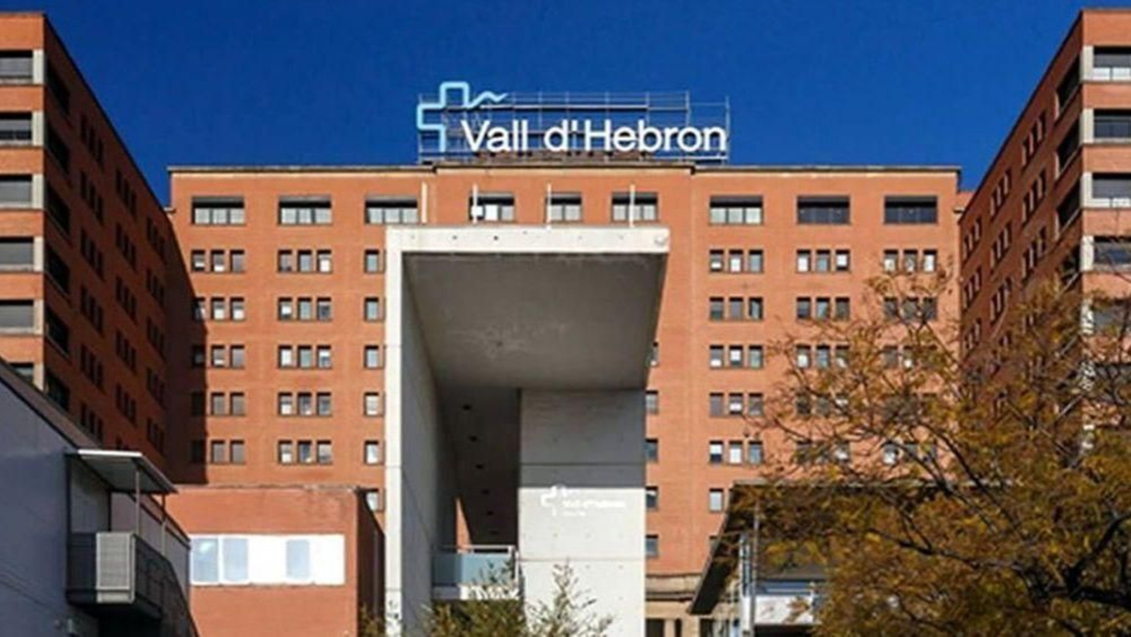 La fachada del Hospital Vall d'Hebron