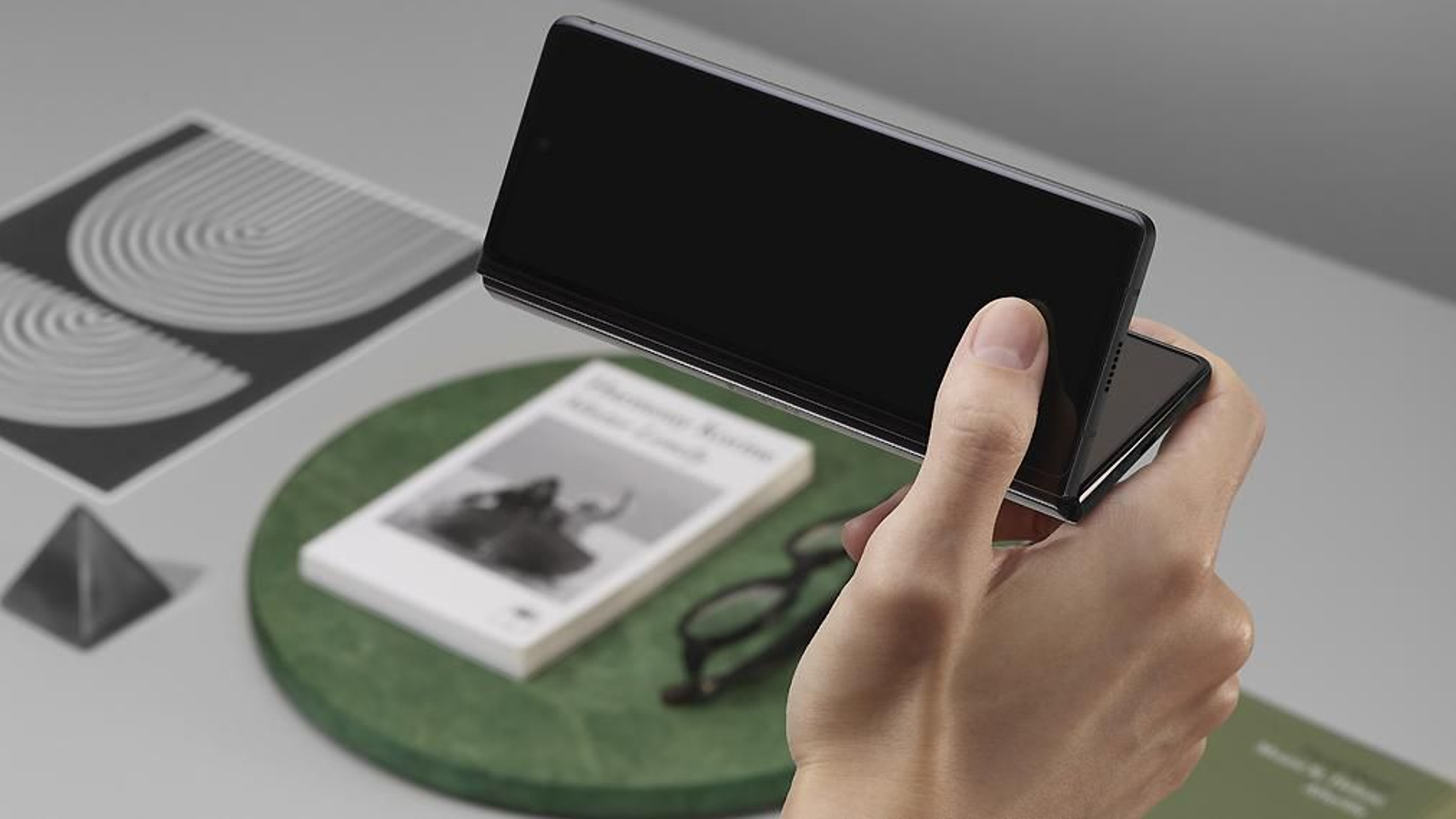 El Samsung Galaxy Z Fold2, en imágenes