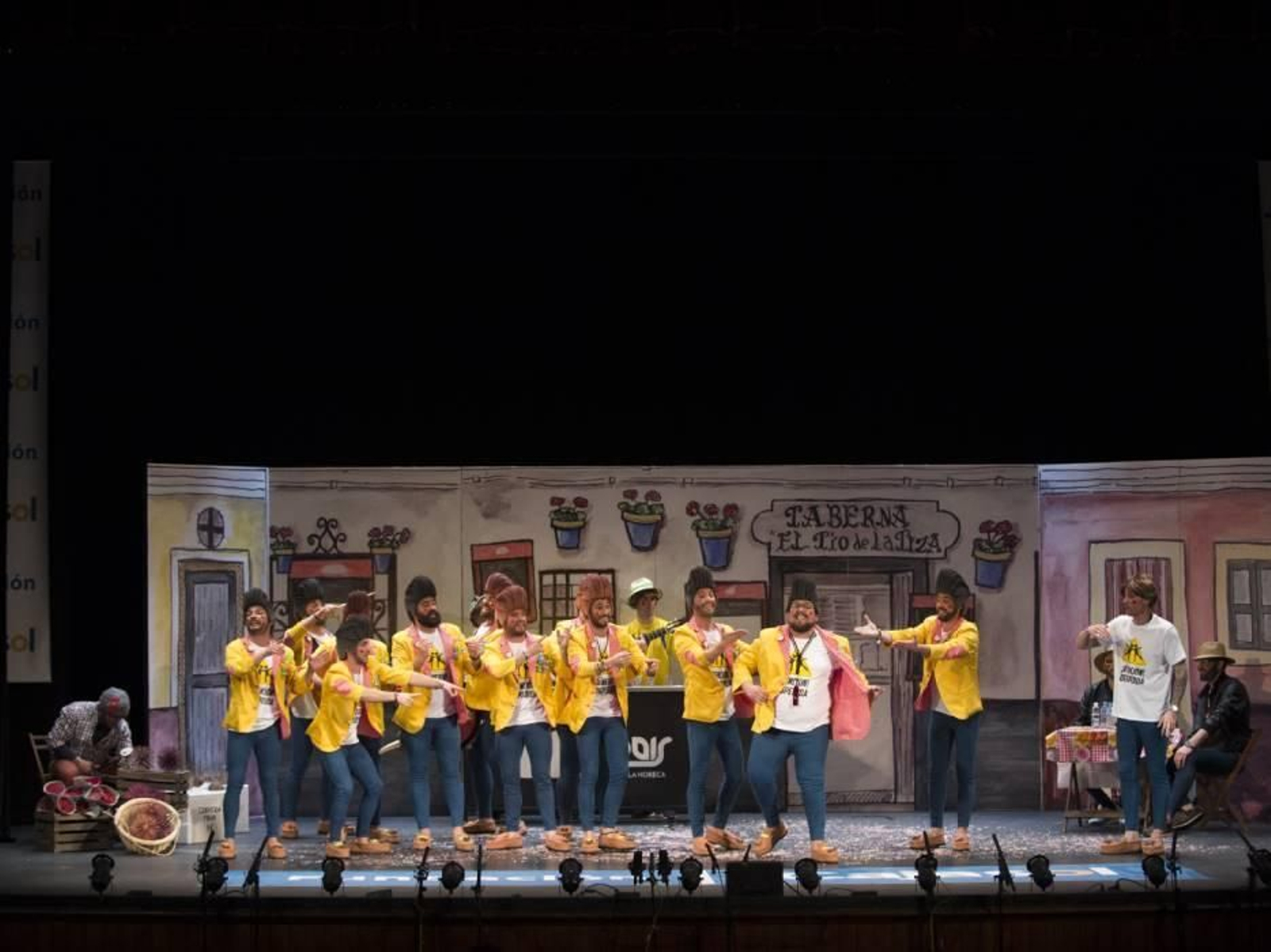 Las imágenes de la octava función clasificatoria