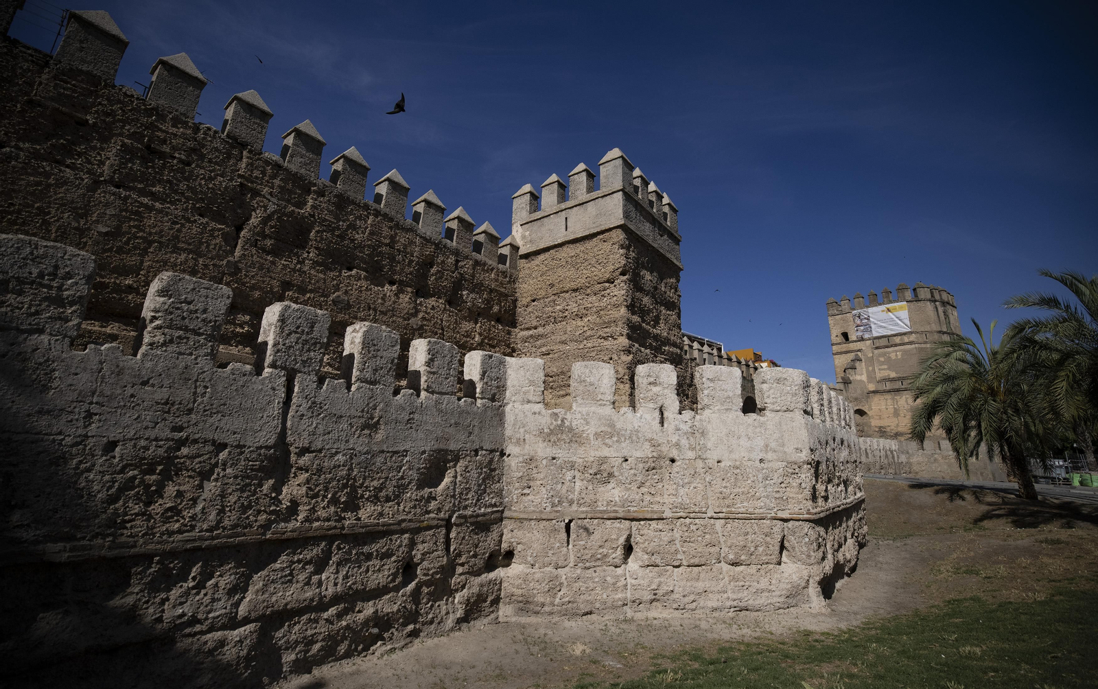 La muralla de la Macarena como nunca la viste, todas las imágenes