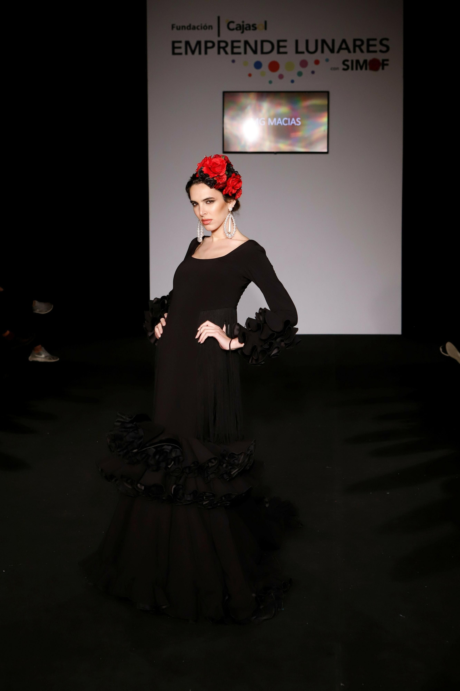 Desfile de MG Macías en Emprende Lunares 2020