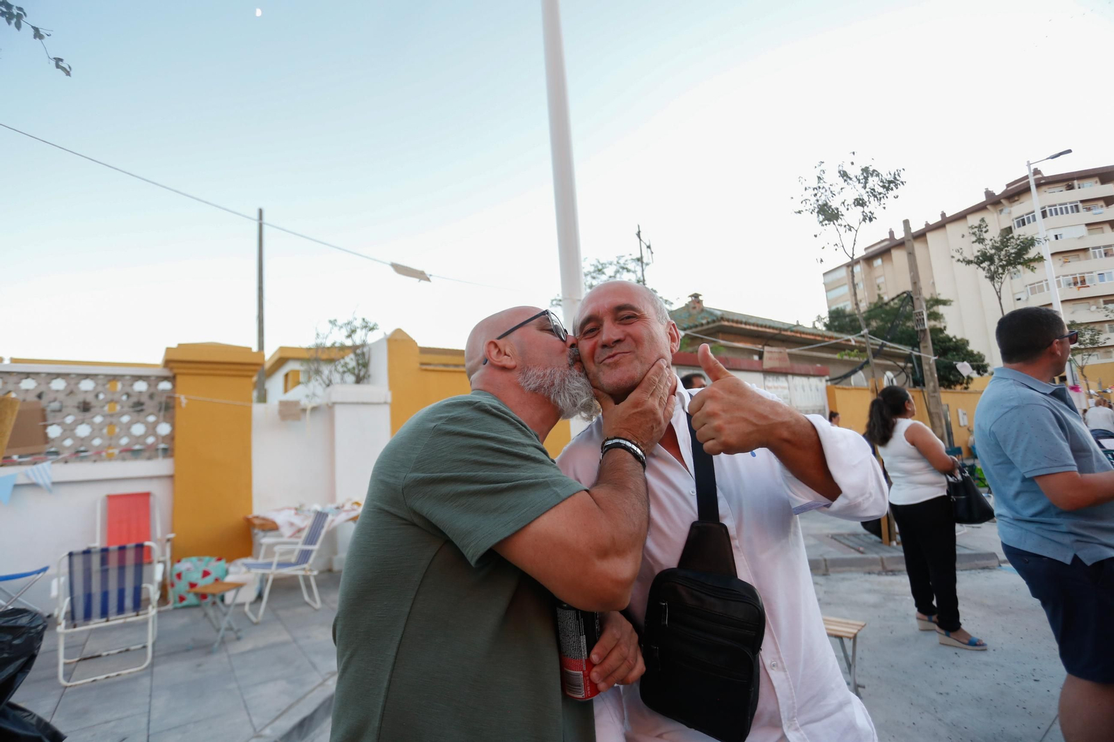 Búscate en las fotos de la cabalgata de la Feria de La Línea