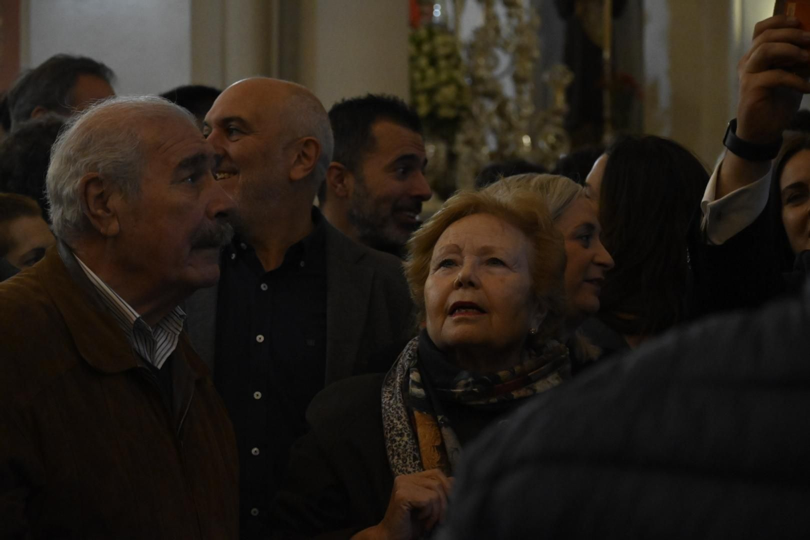 Las mejores imágenes del Miércoles Santo: Hermandad de la Santa Cruz