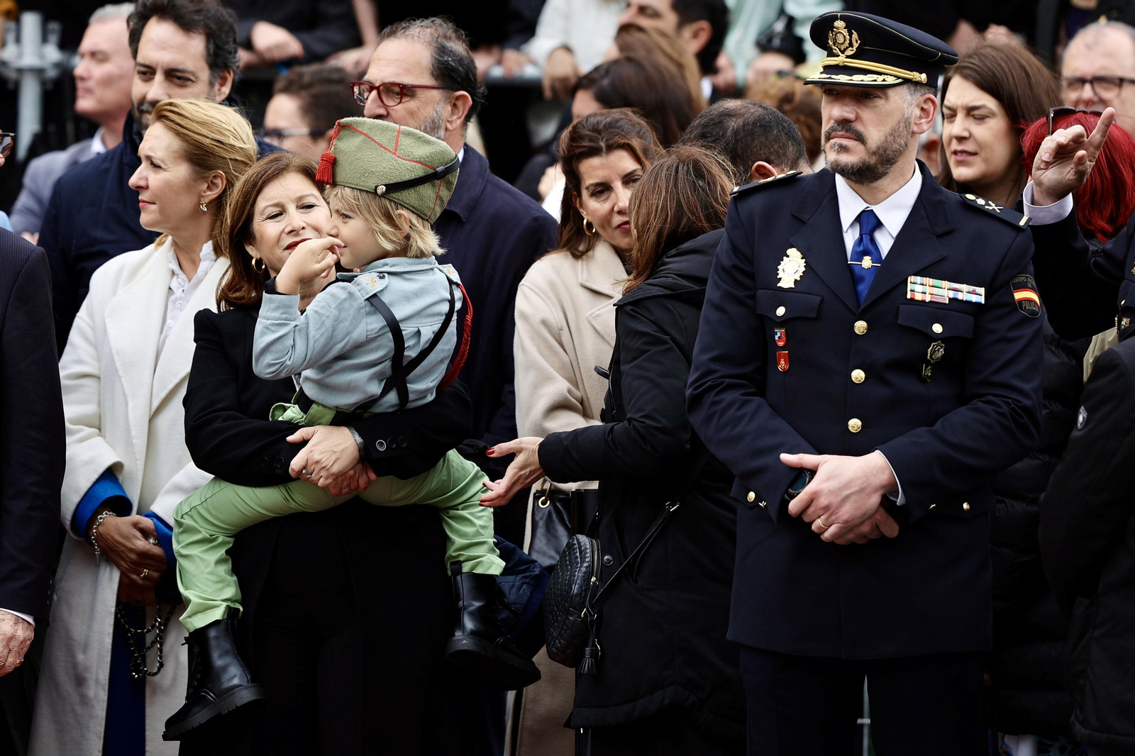 Las fotos de la Legión en el traslado del Cristo de Mena en Málaga este Jueves Santo Las fotos de la Legión en el traslado del Cristo de Mena en Málaga este Jueves Santo